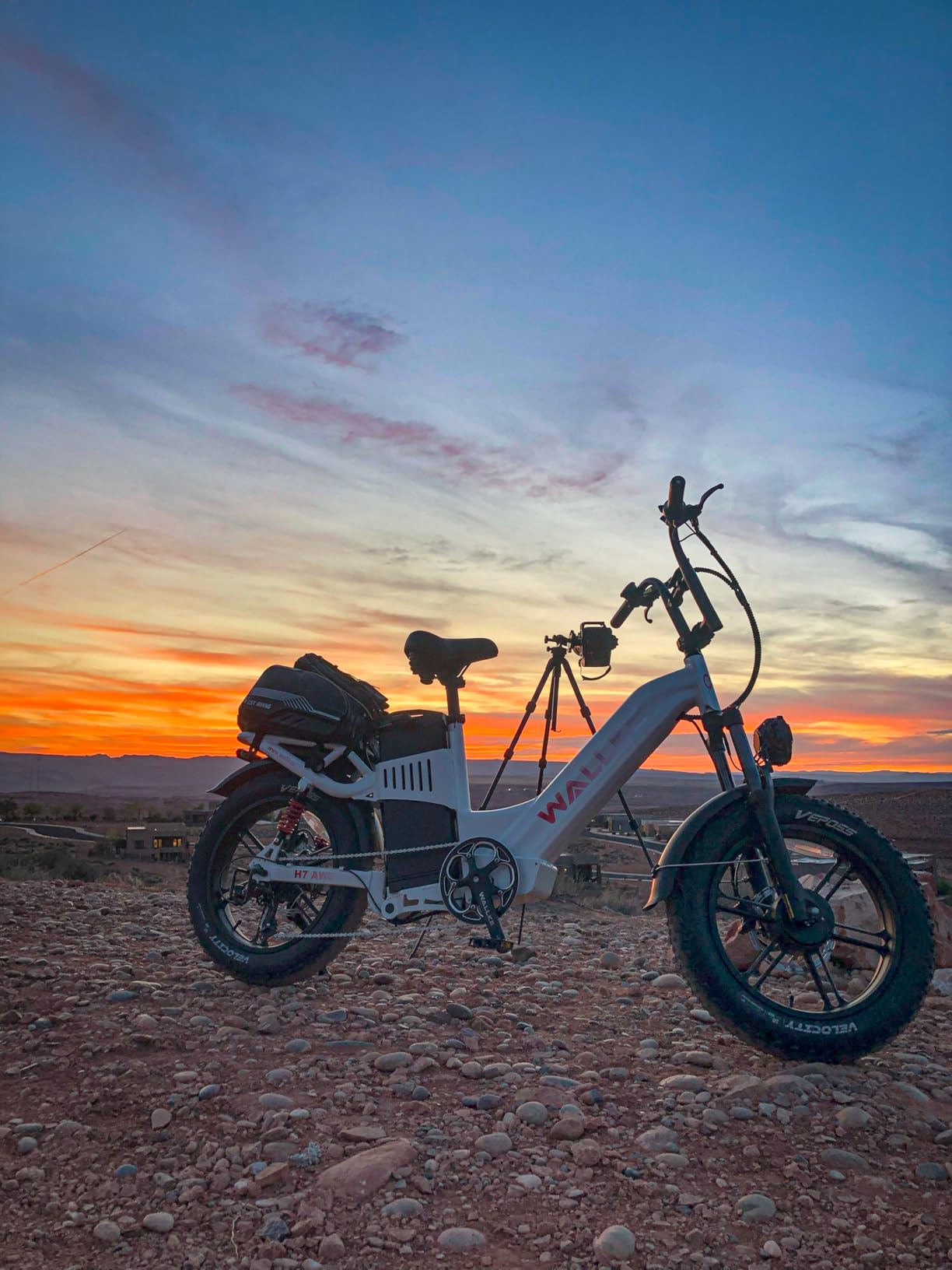 Wallke H7 Ultra 4000W Long Range Electric Bike for Adults, Solar Charge Supported Fat Tire E-Bike with Portable Power Output, All Terrain Ebike for Camping, Outdoor Adventure, UL2849 Certified customer photo 1