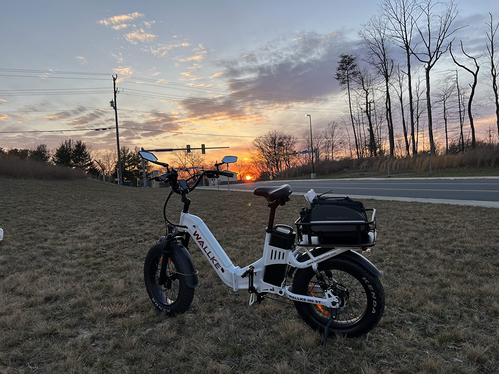 Wallke H7 Ultra 4000W Long Range Electric Bike for Adults, Solar Charge Supported Fat Tire E-Bike with Portable Power Output, All Terrain Ebike for Camping, Outdoor Adventure, UL2849 Certified customer photo 2