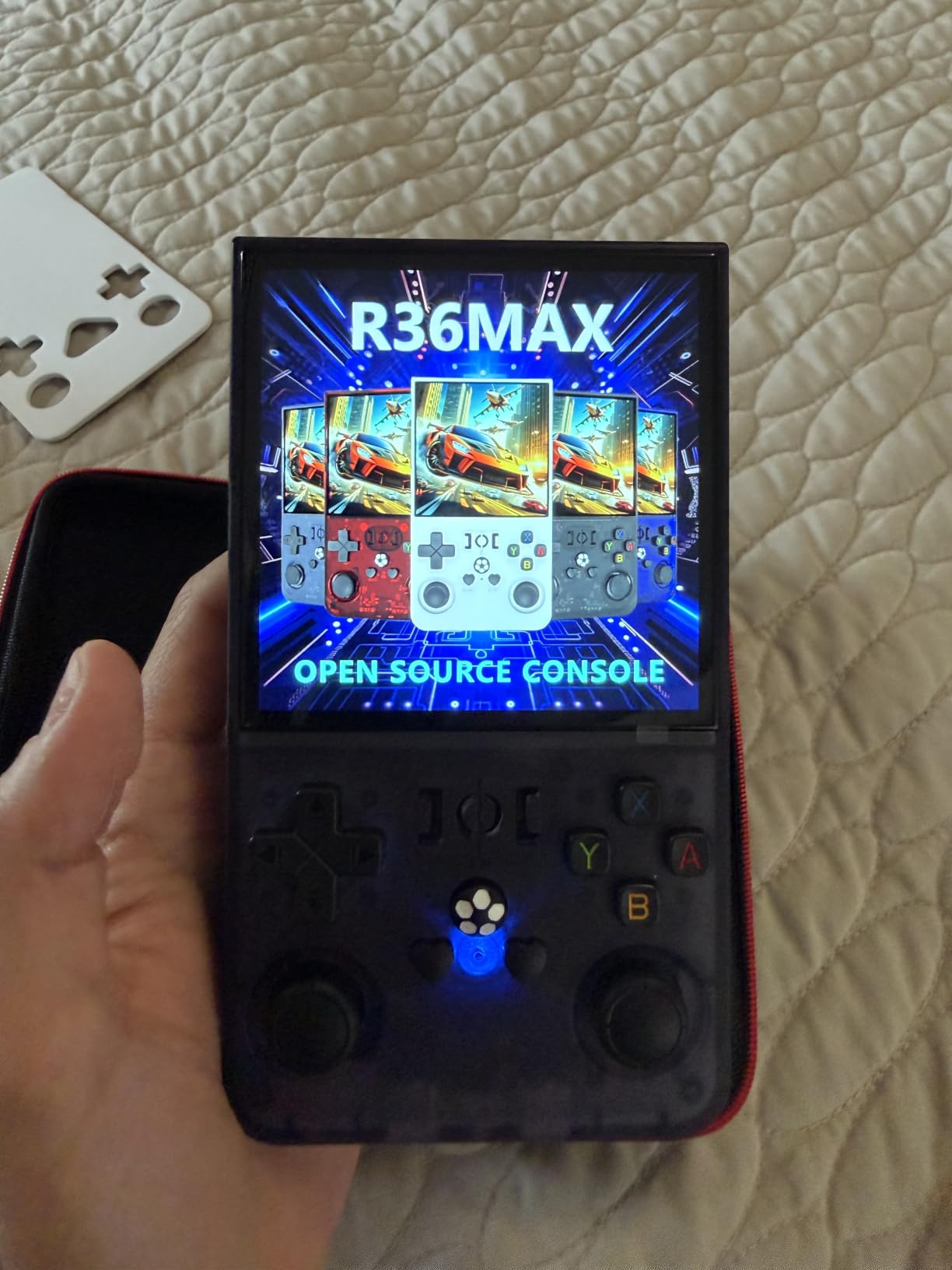 R36MAX Retro Handheld Game Console, 4.0-Inch IPS Display, 720x720 Resolution, Linux System, 64GB Support 18,000+ Classic Games, 4000mah Battery, with Portable Case(Gray 64GB) customer photo 1