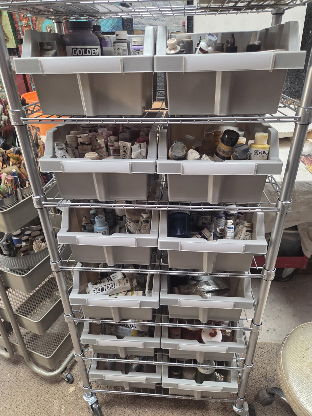 Seville Classics Heavy Duty NSF Bin Rack Solid Steel Wire Shelving Storage Unit, Patented Organizer for Garage, Warehouse, Office, Restaurant, Classroom, Kitchen, Gray, 8-Tier Includes 24 Bins customer photo 1