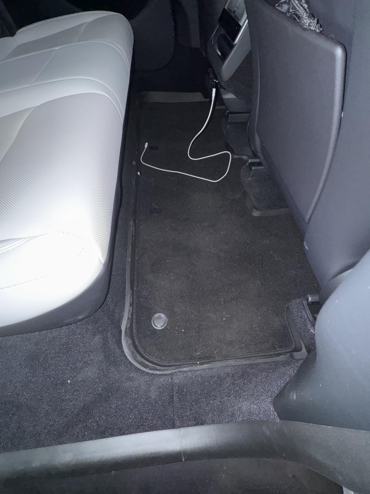 3W Tesla New Model Y Juniper 2025 2026 Floor Mats & Cargo Liners, Trunk Mats, Seat Back Cover Protector, All Weather Custom Fit Upgrade Vigormold TPE, Model Y Juniper Accessories customer photo 2
