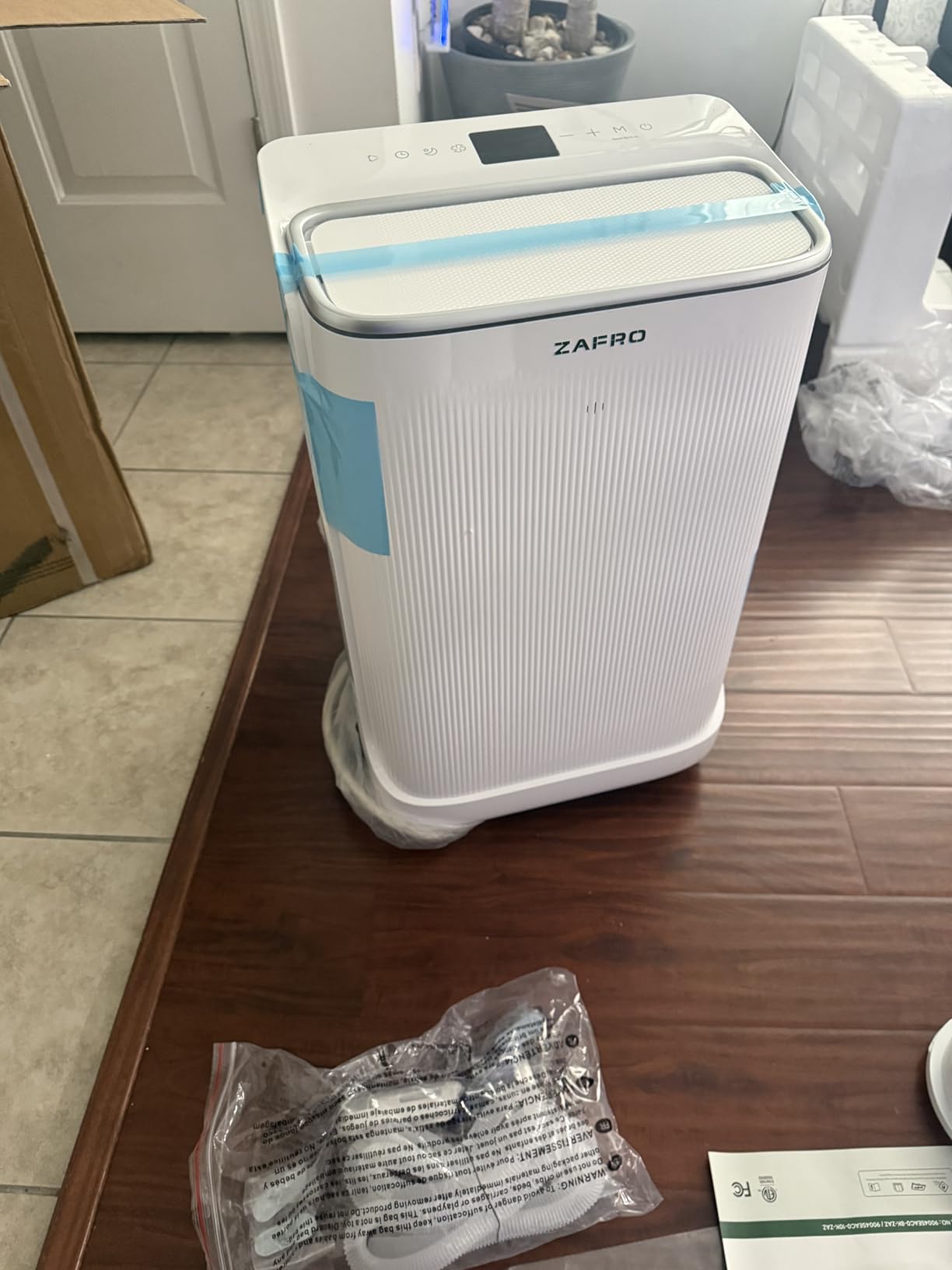 ZAFRO Smart Inverter Portable Air Conditioners, 12000 BTU (8000 BTU SACC) Dual Hose Portable AC Unit with Energy Saving/Ultra Quiet(42dB 2026)/Drainage-free Cool/APP/Remote for Multi-Scenario Use customer photo 2