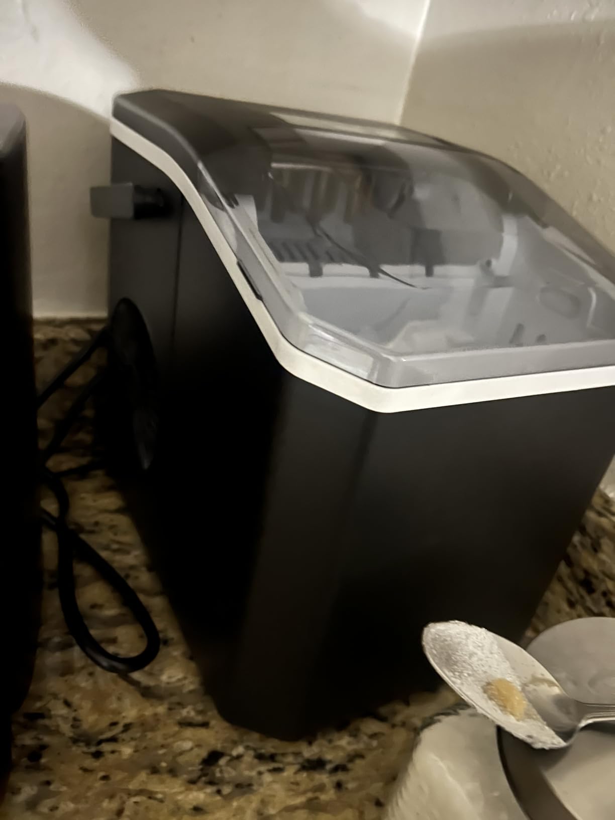 inoviva Nugget Ice Maker Countertop, 40lbs/24H Soft Chewable Pellet Ice Machine with Self-Cleaning, Sonic Ice Maker for Home Kitchen, Office - Black Stainless customer photo 2