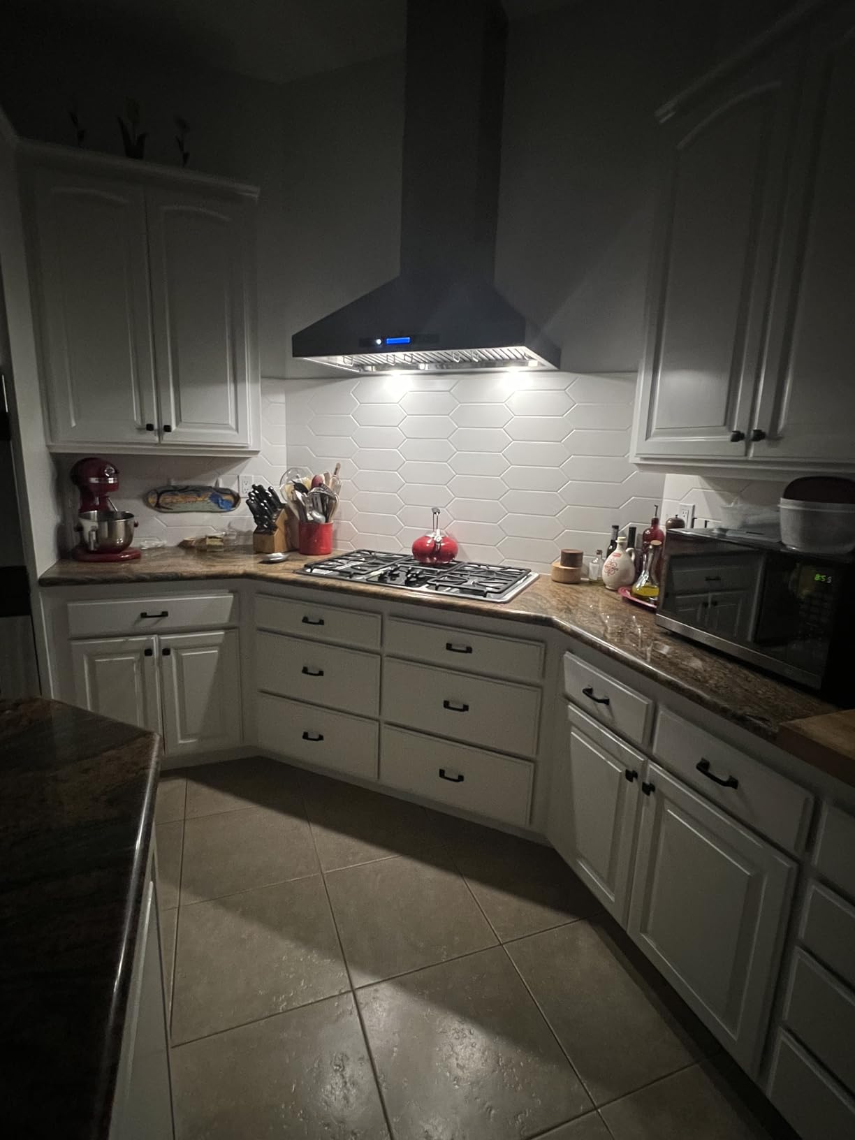EKON 36 Inch Wall Mount Range Hood, 900 CFM Stainless Steel Kitchen Chimney Vent Hood, Ducted/Ductless Convertible, 4-Speed Touch & Remote Control, Dishwasher-Safe Filters (NAP02-36) customer photo 2