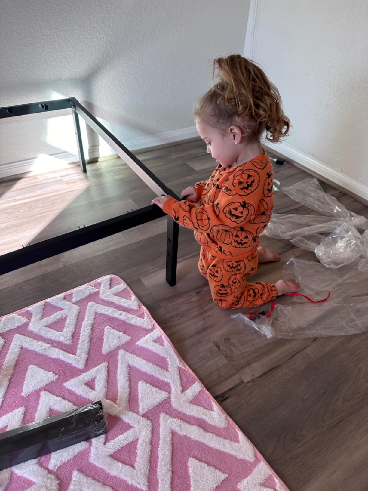 DUMOS Metal Bunk Bed Frame Twin Over Twin with Ladder and High Guardrail, Heavy-Duty Metal Slats Support, Under-Bed Storage Space, No Box Spring Needed, Noise Free, Black customer photo 2