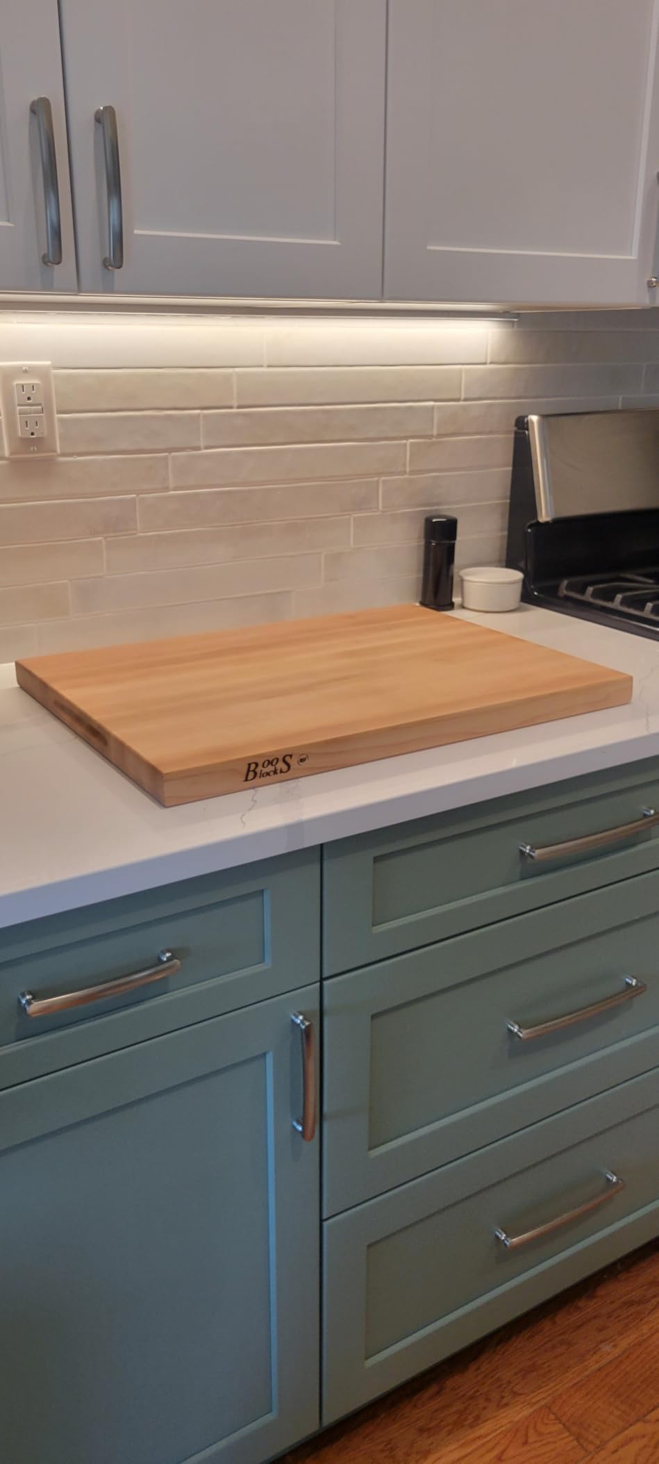John Boos R-Board Series Rectangular Wooden Maple Cutting Board 20