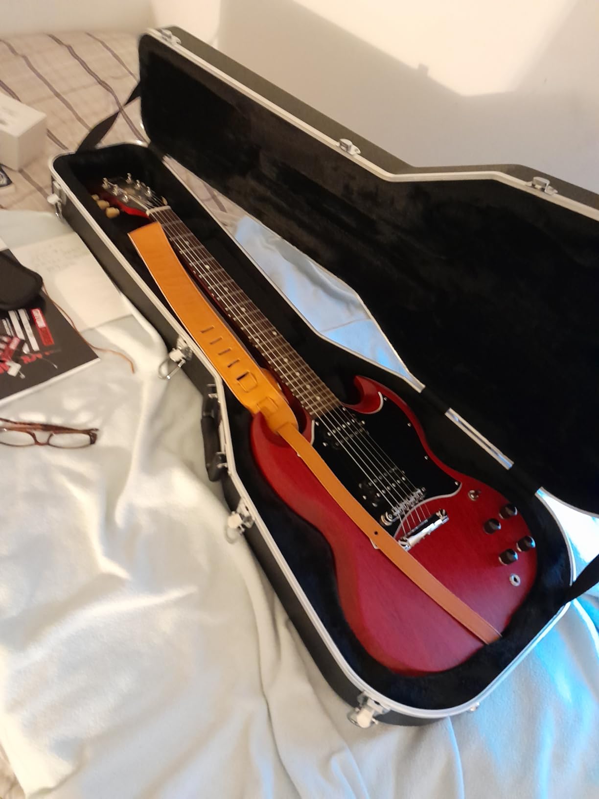 Gator Cases Lightweight ABS Molded Hardshell Case for SG Style Guitars, (GC-SG) customer photo 1