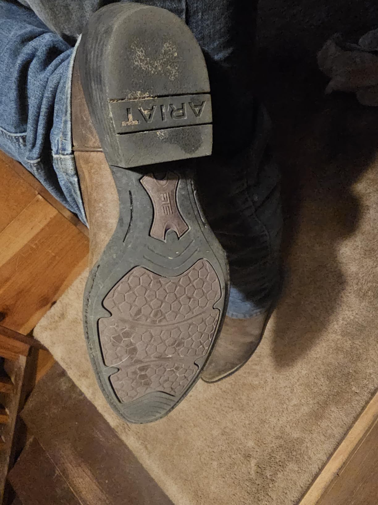 Justin Men's Heritage R Toe Western Boot customer photo 2