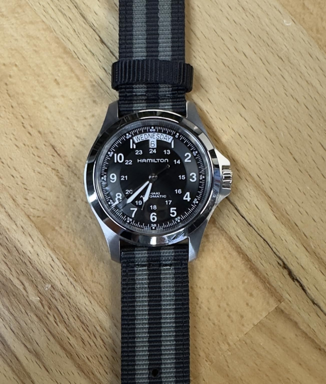 Hamilton Khaki Field King Automatic Men's Watch, 40mm Stainless Steel Case, Swiss Made, Black Dial, Sapphire Crystal, Stainless Steel Strap customer photo 2