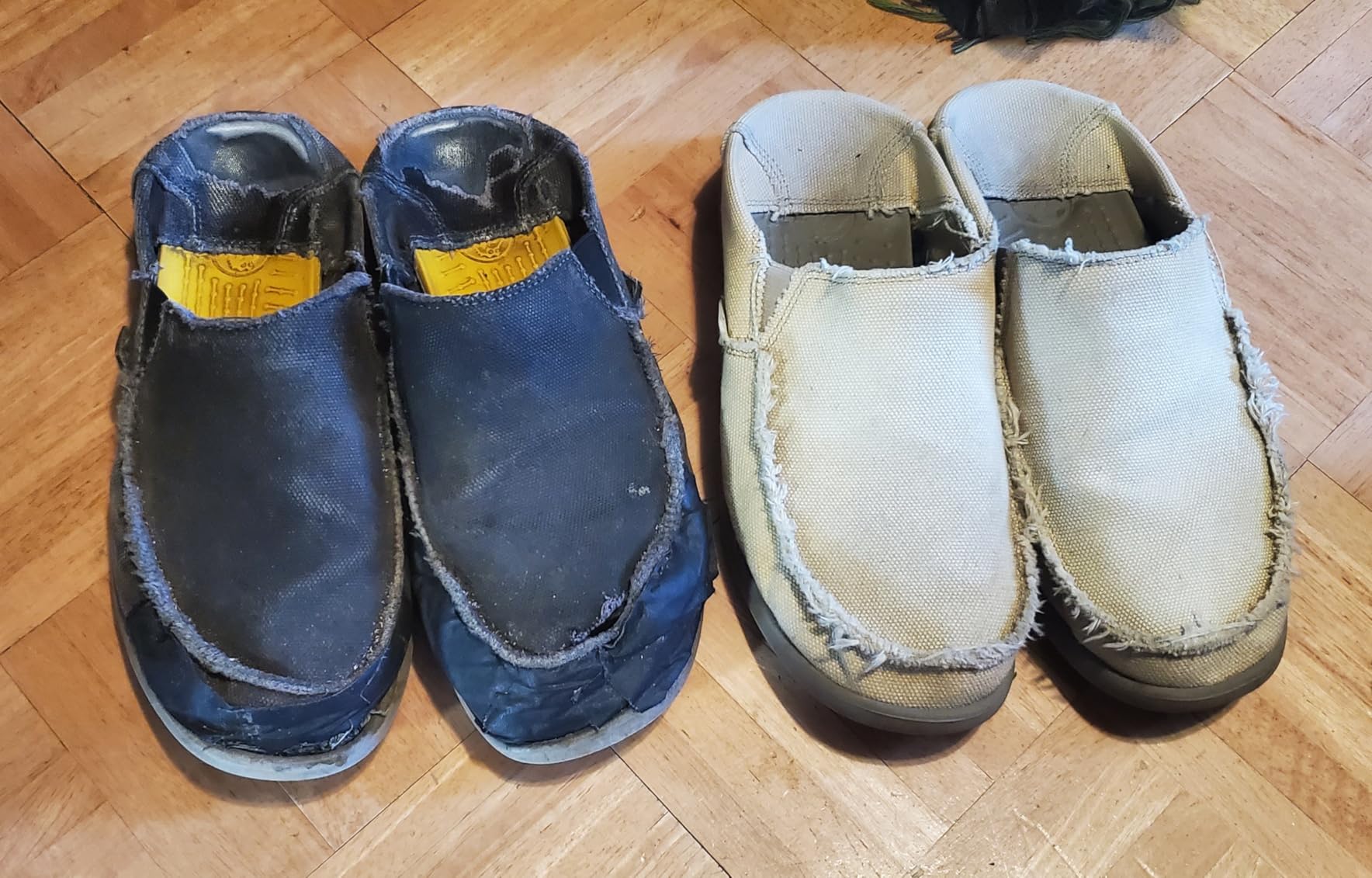 Crocs Men's Santa Cruz Loafers customer photo 1