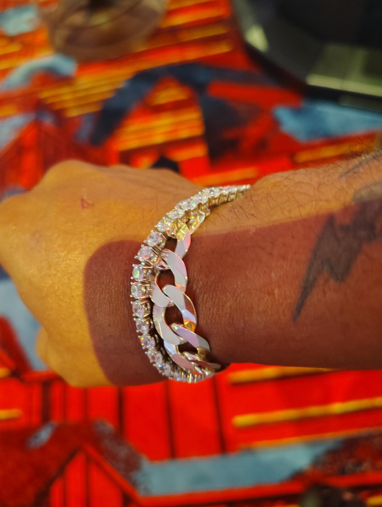 Amazon Essentials Plated Sterling Silver Round Cut Cubic Zirconia Tennis Bracelet customer photo 2