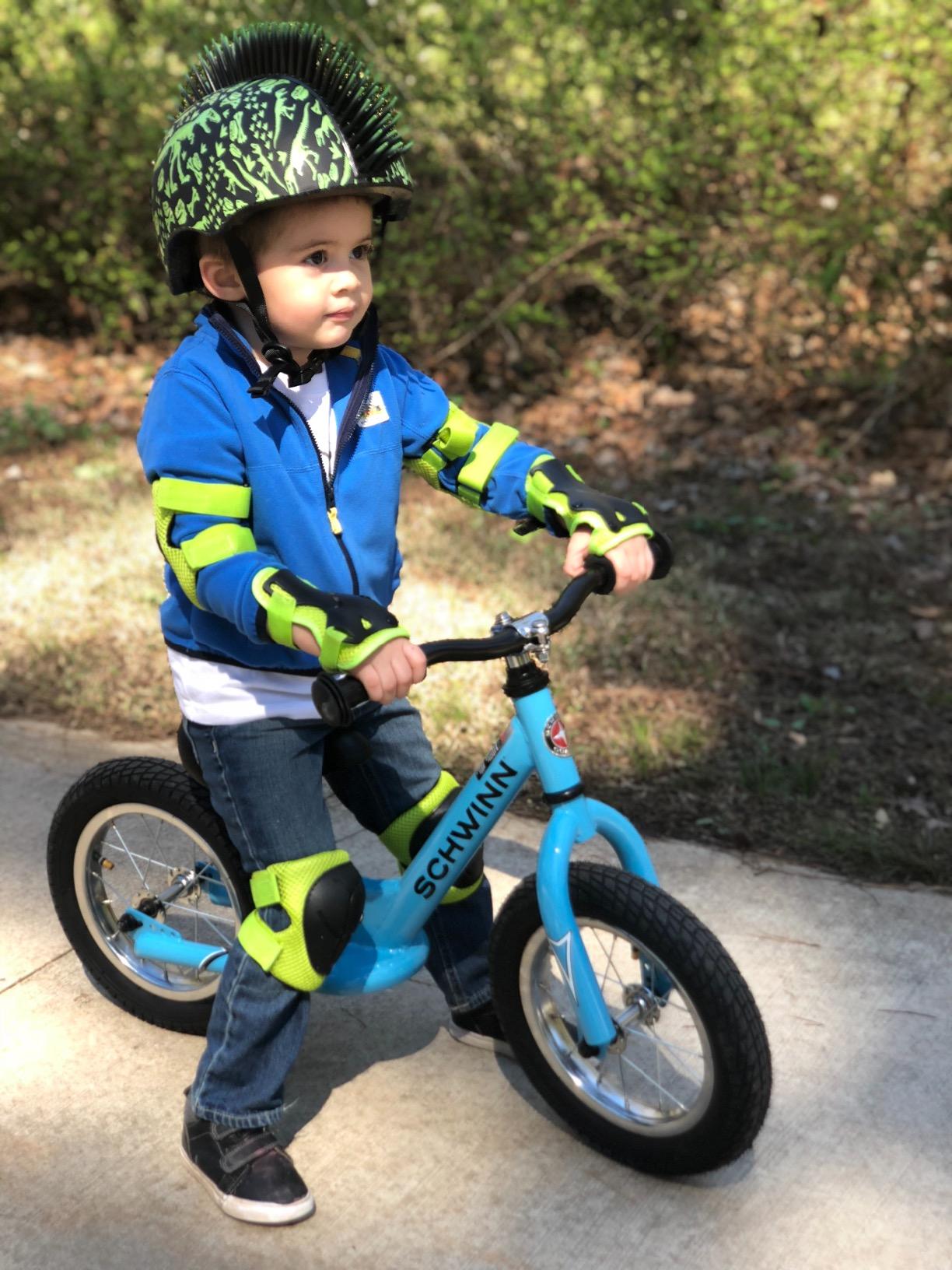 Schwinn Balance Bike, 12 Inch Bike for Kids Ages 2-4 customer photo 2