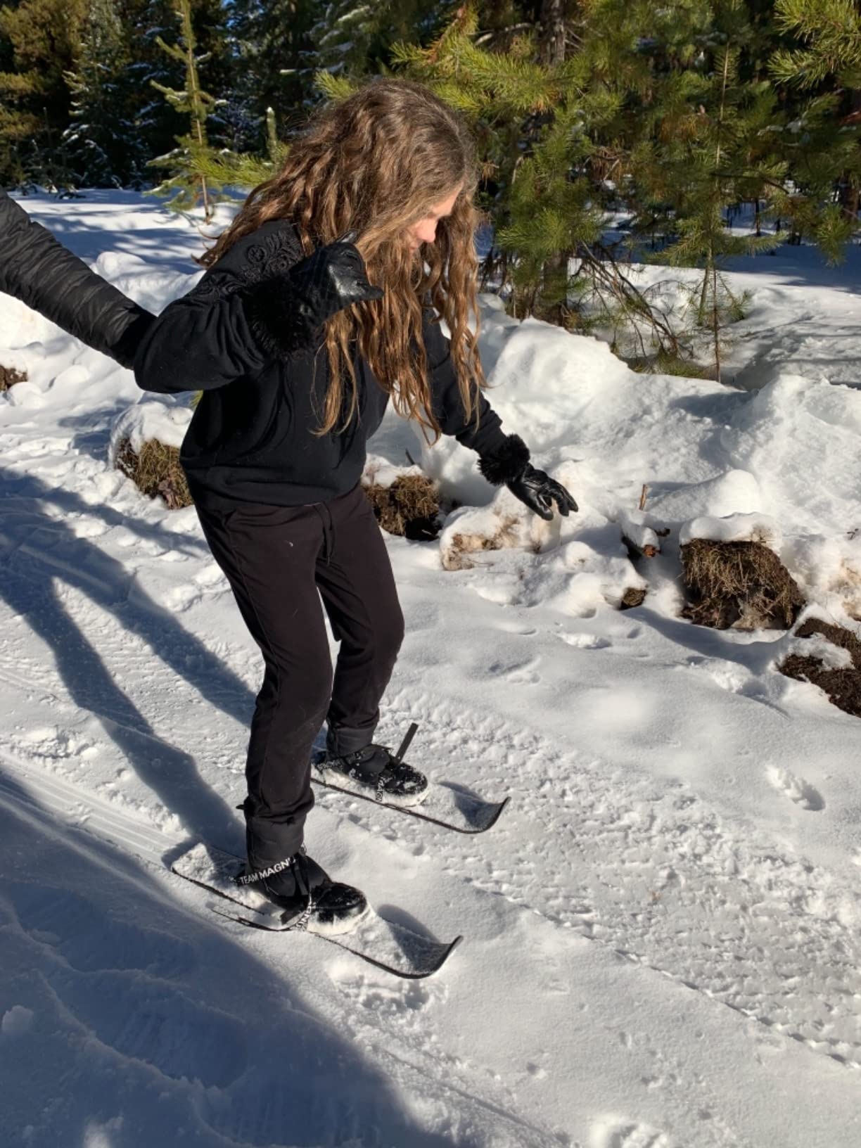 Tundra Wolf Kids skis - skis for Kids with Universal bindings for Toddlers and up -Shoe Size 9C to 7Y - Build Balance and Technique with Flexible ski Skates (26'' x 4'' with 3'' tip) customer photo 1