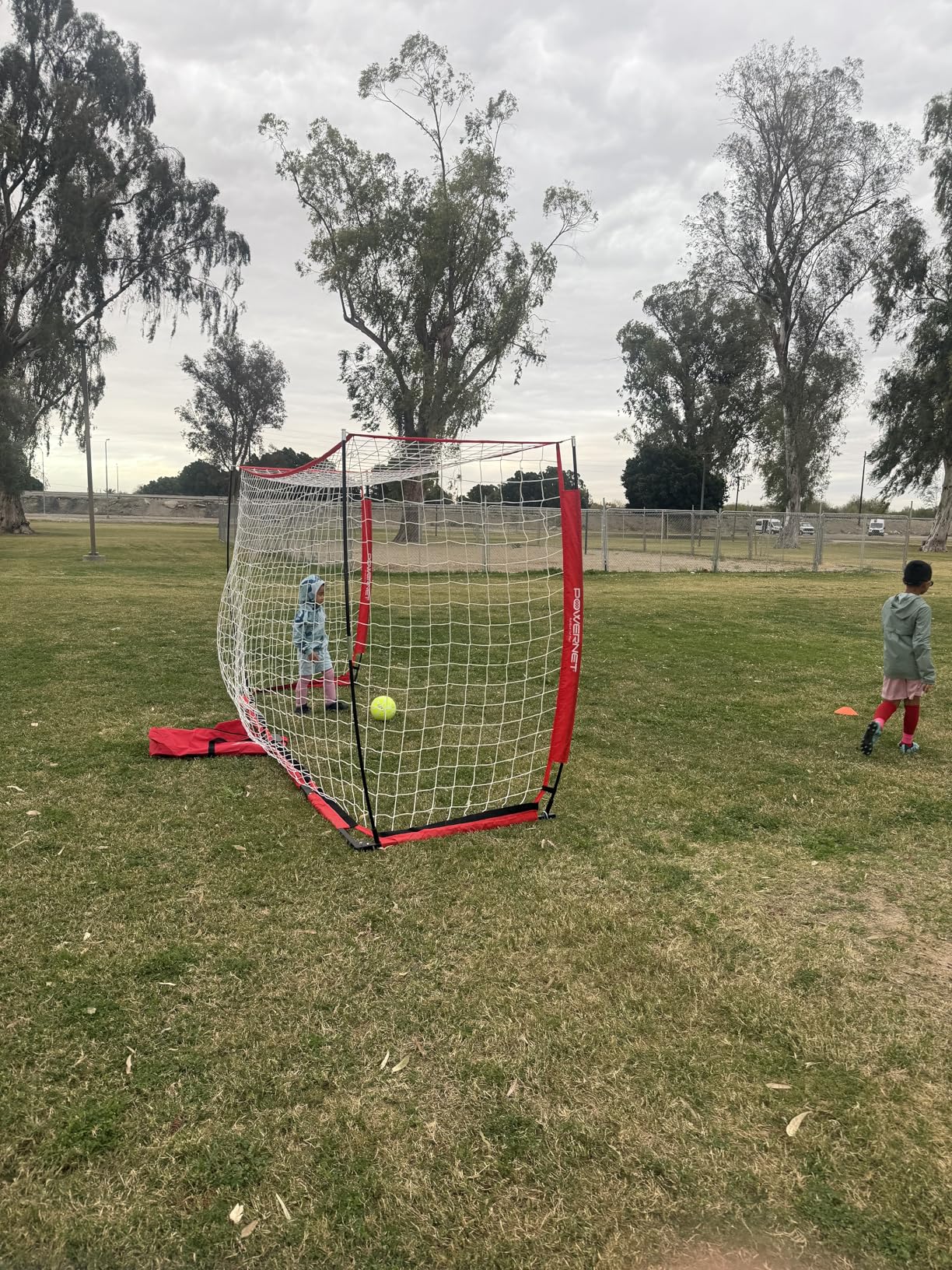PowerNet Soccer Goal for Backyard, 3Mx2M / 6x4 / 8x4 / 12x6 / 14x7 /18.5x6.5 / 21x7 / 24 x 8 Portable Soccer Net, Sports & Outdoors Training Equipment, Quick Setup 1 Goal & Zipper Storage Bag customer photo 1