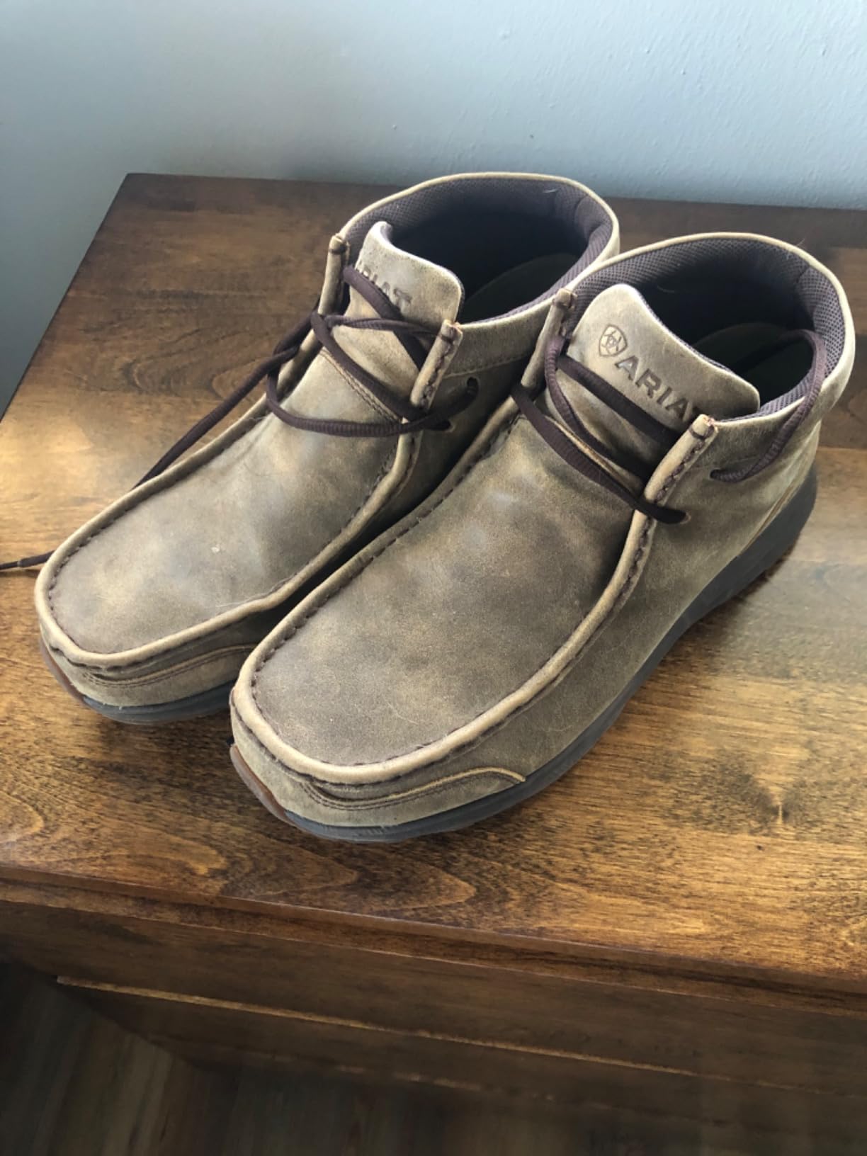 ARIAT Men's Spitfire Lace-Up Casual Boots - Brown customer photo 2
