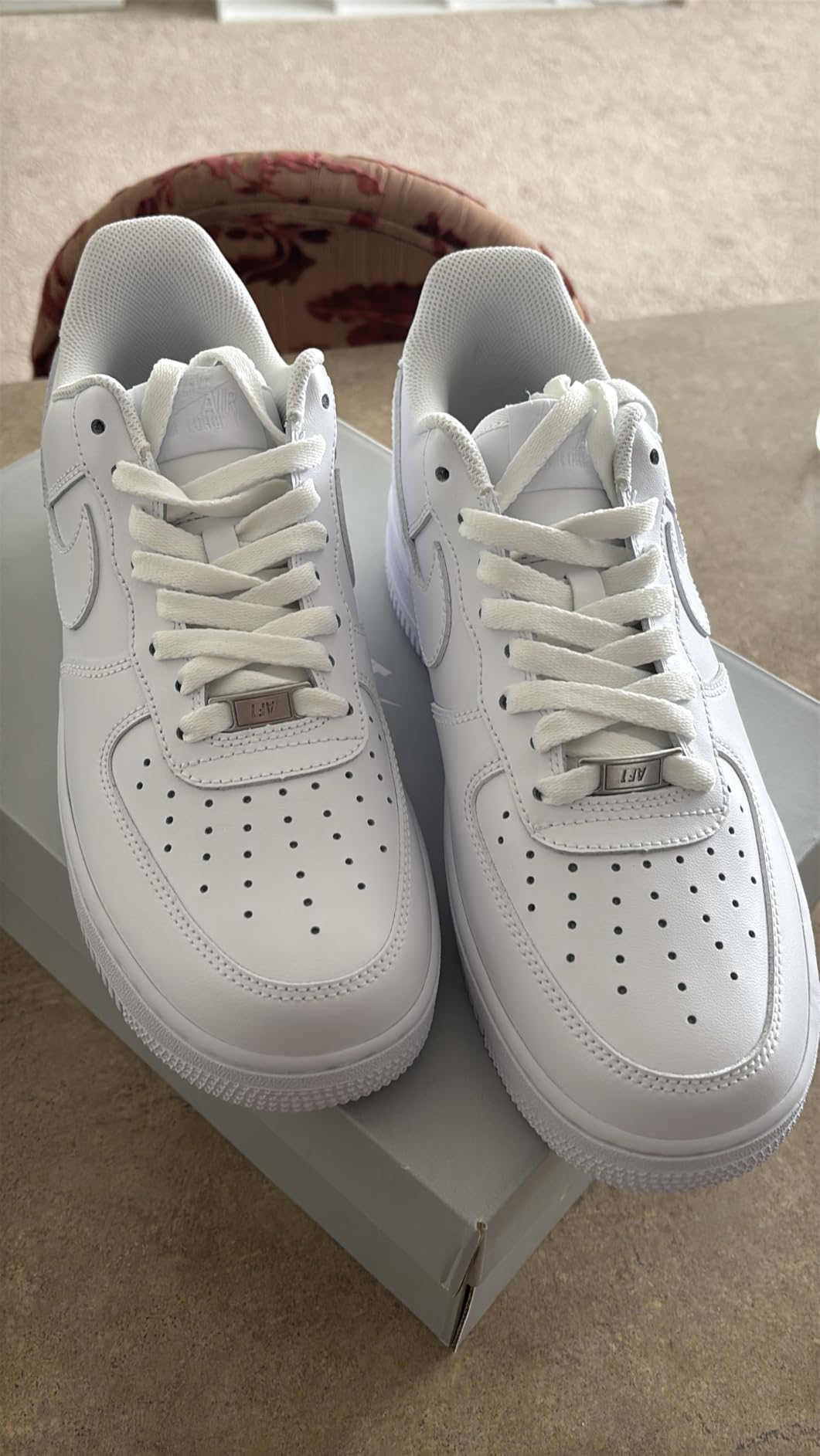 Nike Men's Air Force 1 '07 Sneaker customer photo 1