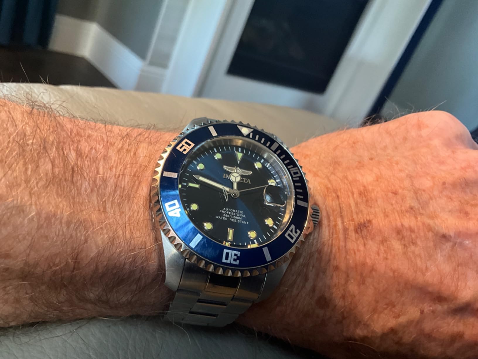 Invicta Men's 2894 Pro Diver Automatic Stainless Steel Watch customer photo 2