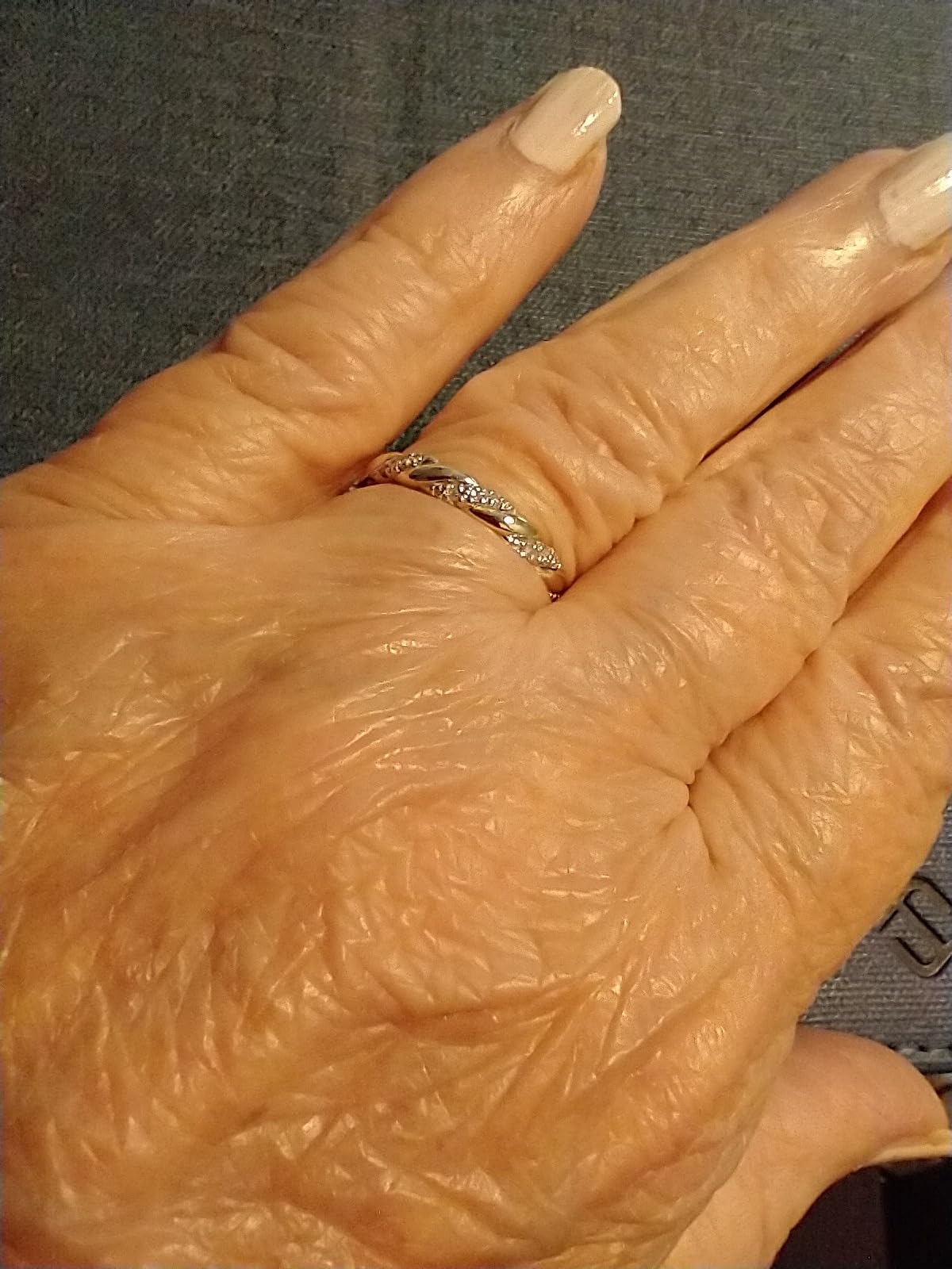 Brilliant Expressions 10K or 14K Yellow, Rose or White Gold Diamond-Accent Twist Promise Ring, Anniversary Ring or Wedding Band for Women; Promise Rings for Her, Gold Rings for Women customer photo 2