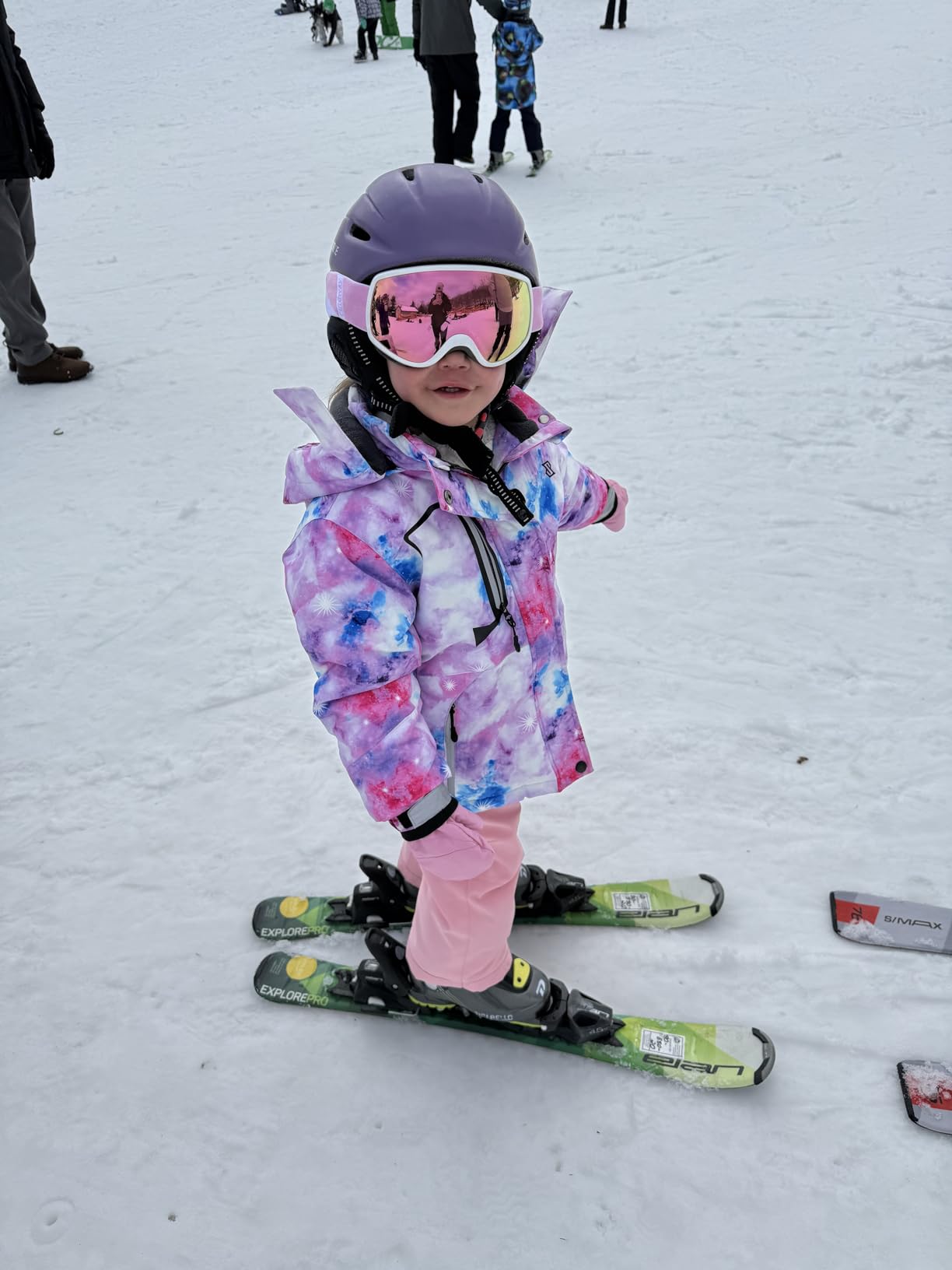 findway Kids Ski Goggles, Kids Snowboard Goggles for Boys Girls Toddler age 3-12 customer photo 1