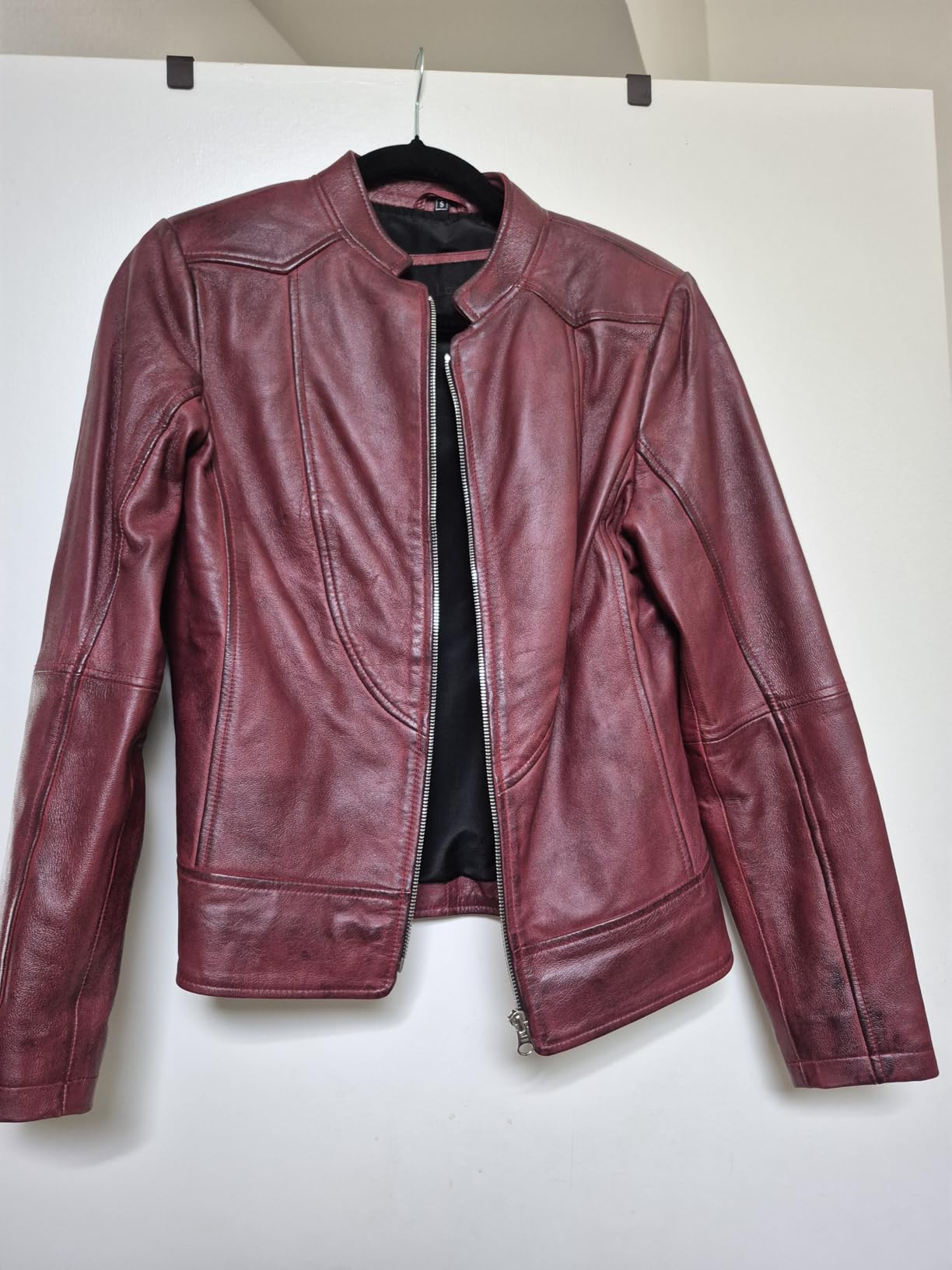 Decrum Womens Leather Jacket - Real Lambskin Cafe Racer Style Leather Jackets for Women customer photo 1