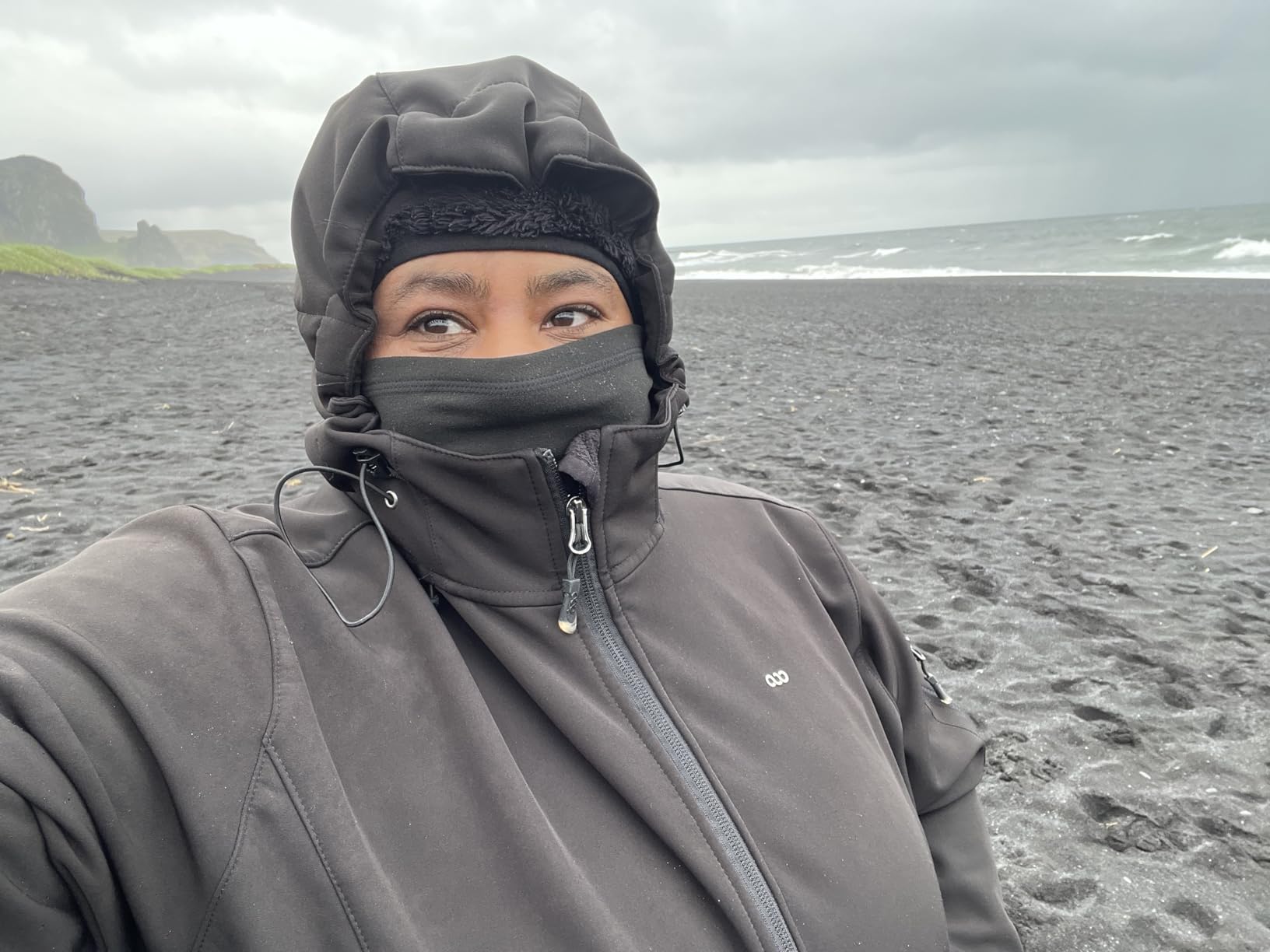 33,000ft Women's Softshell Jacket, Fleece Lined Warm Jacket Light Hooded Windproof Coat for Outdoor Hiking customer photo 2