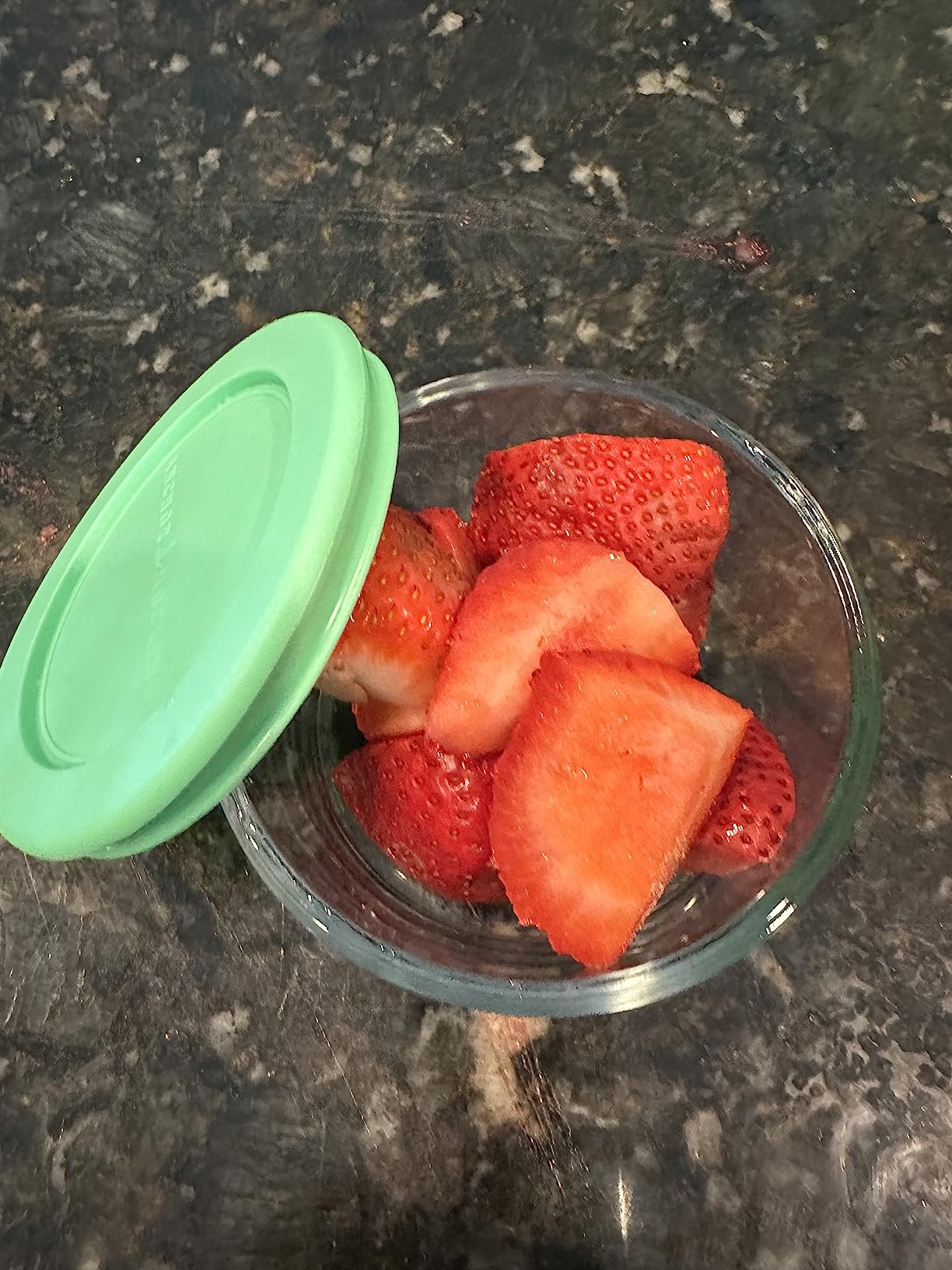 Anchor Hocking 12 Piece Glass Storage Containers with Lids (6 Glass Food Storage Containers & 6 Red SnugFit Lids) customer photo 1
