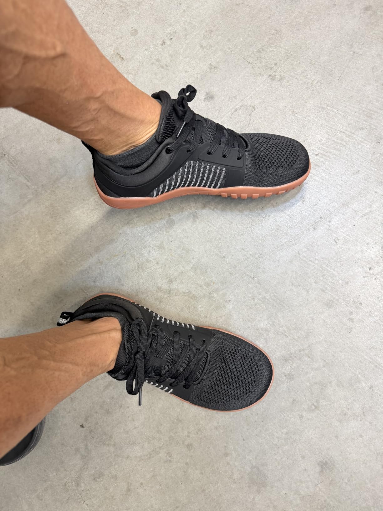 WHITIN Men's Barefoot Trail-Running Shoes | Wide Toe-Box | Zero-Drop Sole | Optimal Traction customer photo 1