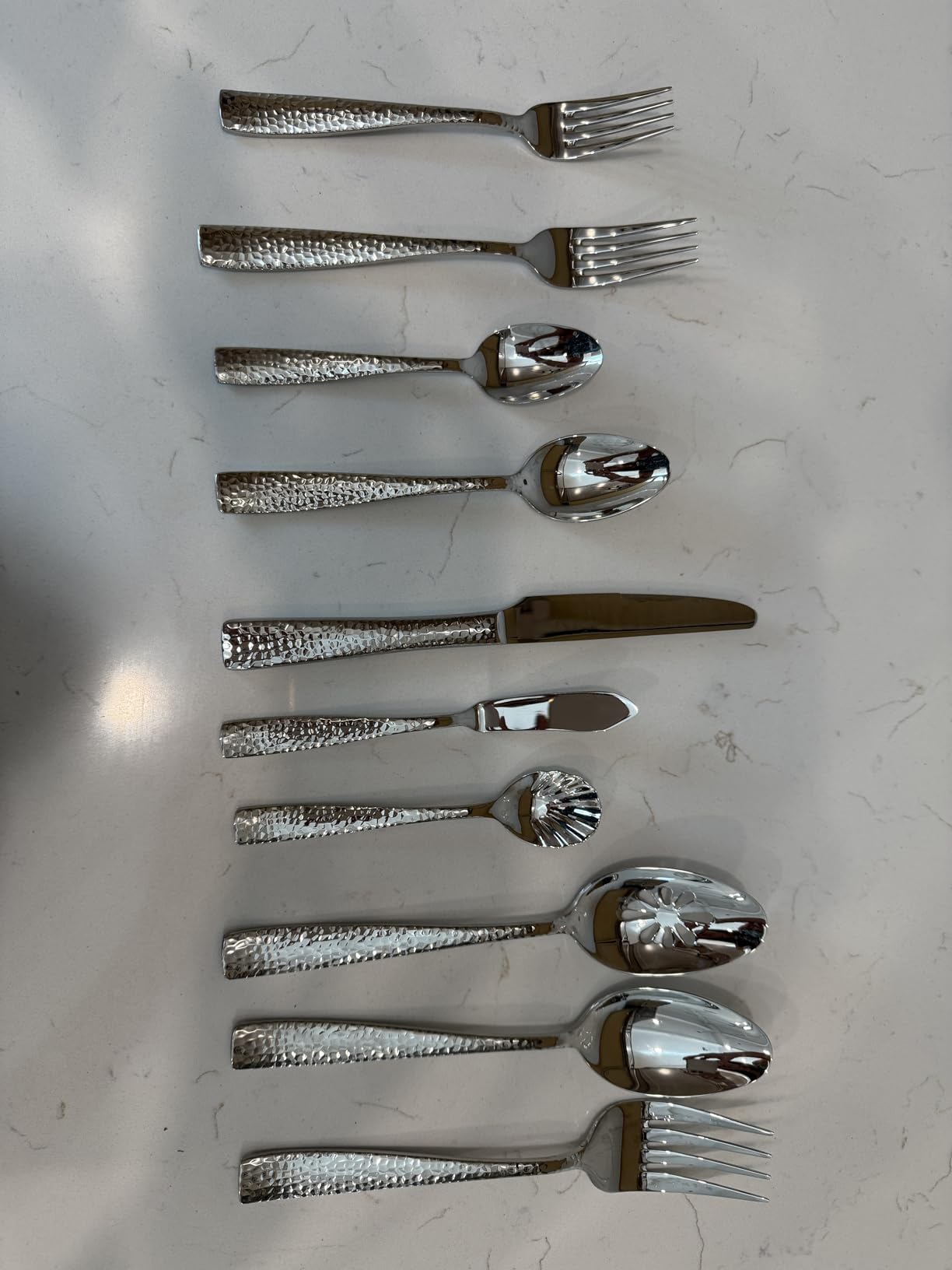 KEAWELL Premium 20/45/65 Piece Louis Hammered Silverware Set with Squared Edge, 18/10 Stainless Steel, Service for 4/8/12, Fine Flatware Set, Dishwasher Safe (45) customer photo 2