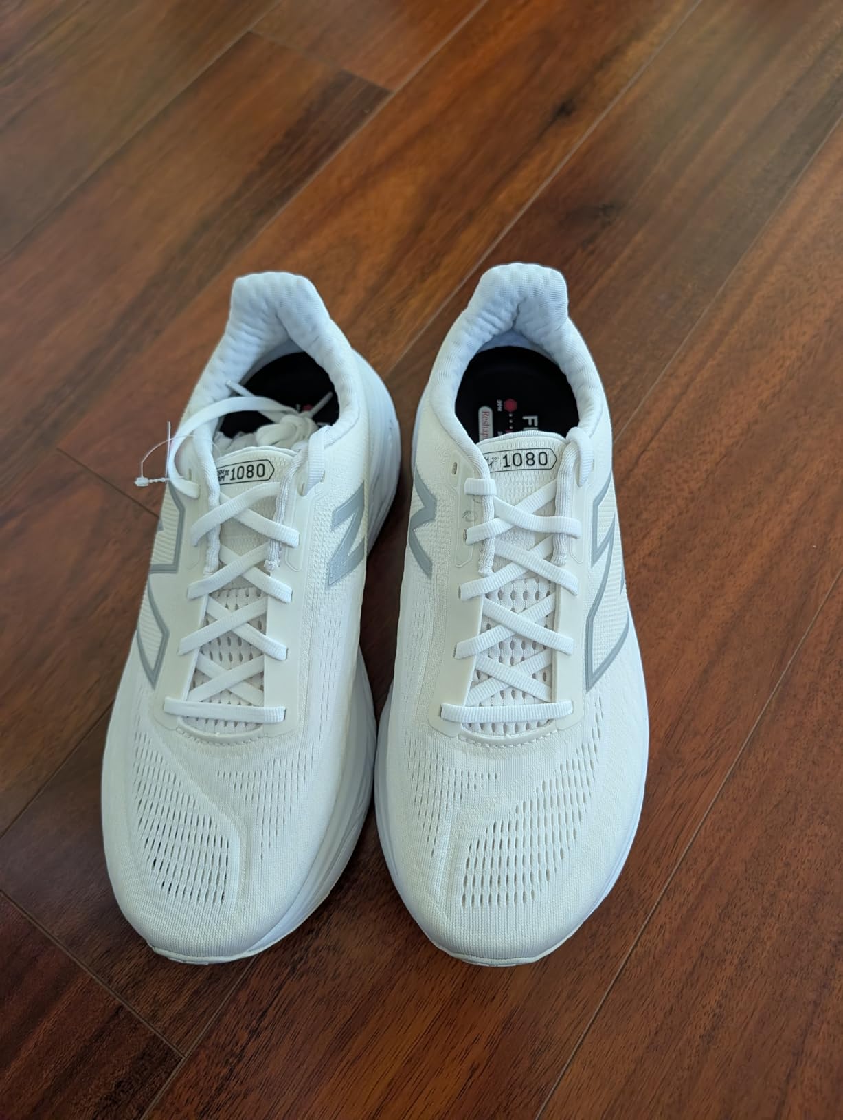 Men's Fresh Foam X 1080 V14 Running Shoe customer photo 1