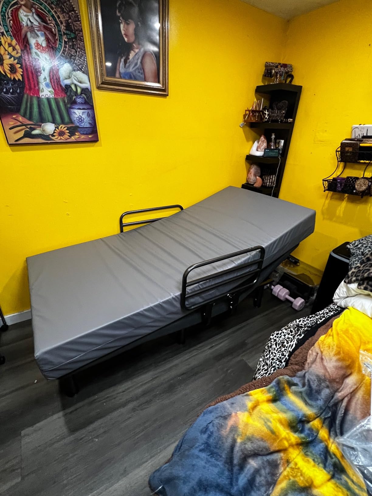 AbyssZen Adjustable Twin XL Bed Frame with One Side Rail, Electric Ergonomic Base for Comfort & Safety - Ideal for Seniors, Home Care & Hospital Use customer photo 1