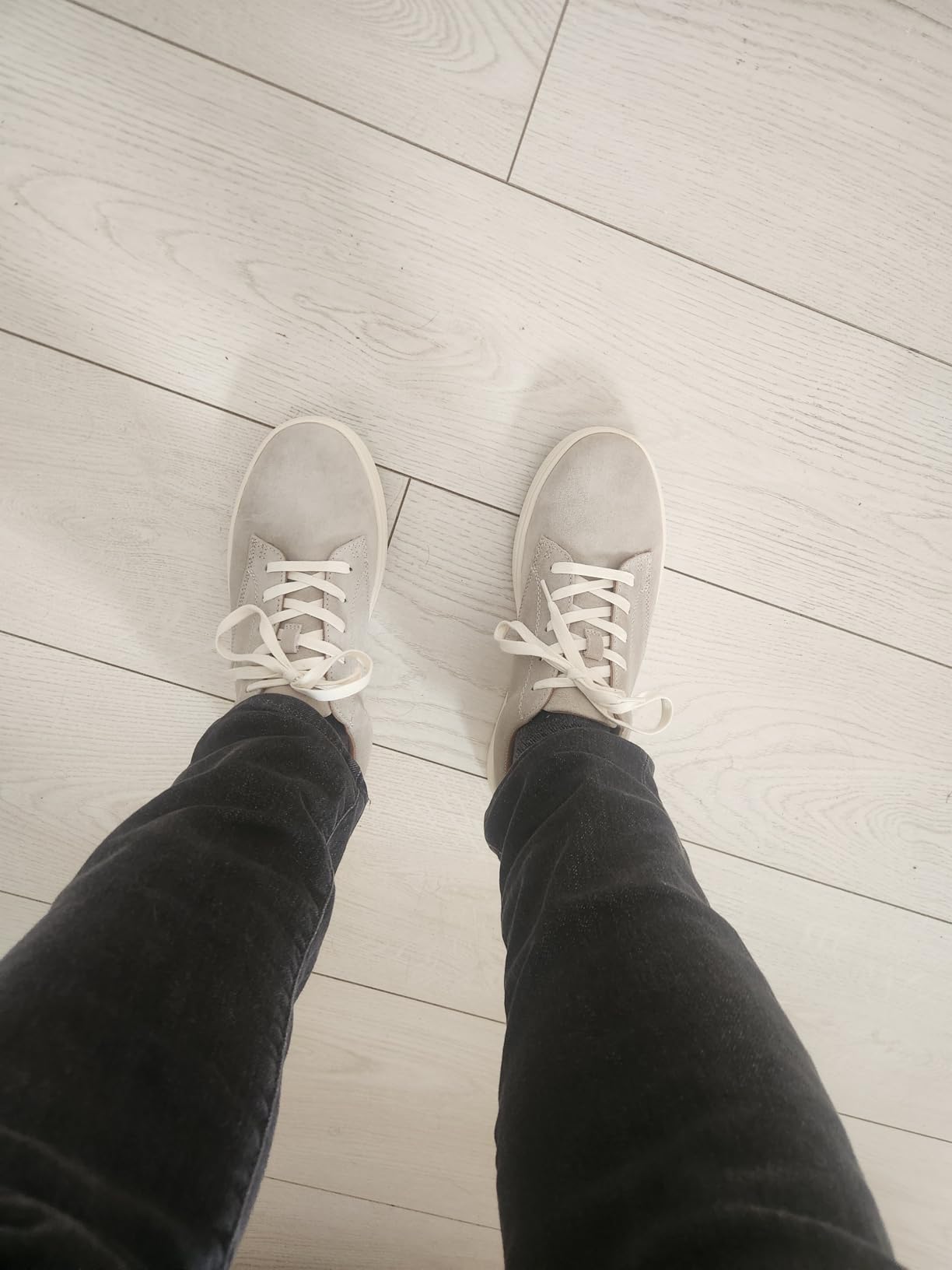 Johnston & Murphy Mens Brentford Leather Sneaker customer photo 1