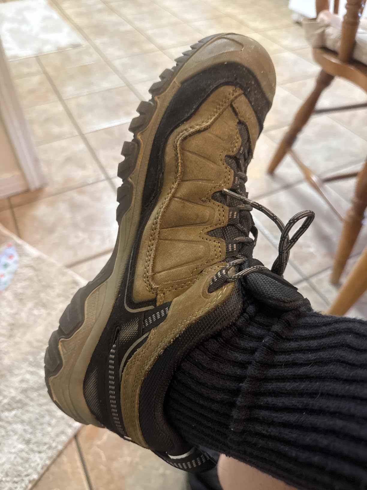 KEEN Men's Targhee 4 Low Height Waterproof Hiking Shoes customer photo 1