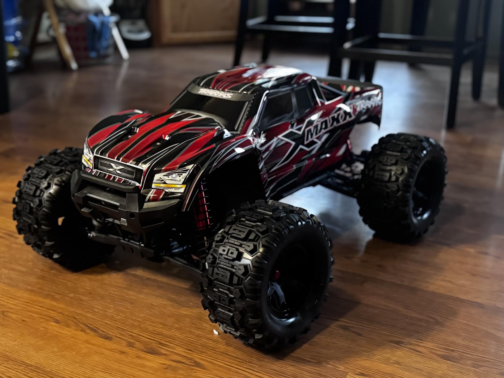 Traxxas X-Maxx 8S Belted 1/8 Scale 4WD Monster Truck customer photo 1