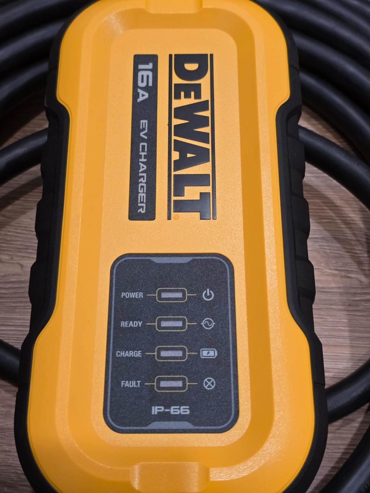DEWALT Level 1 & 2 Portable Electric Vehicle (EV) Charger, 16 Amps, 120-240V, CSA Certified Indoor/Outdoor, NEMA 6-20 with 5-15 Adapter Included, 25 ft. Cable, 2024 Model customer photo 1
