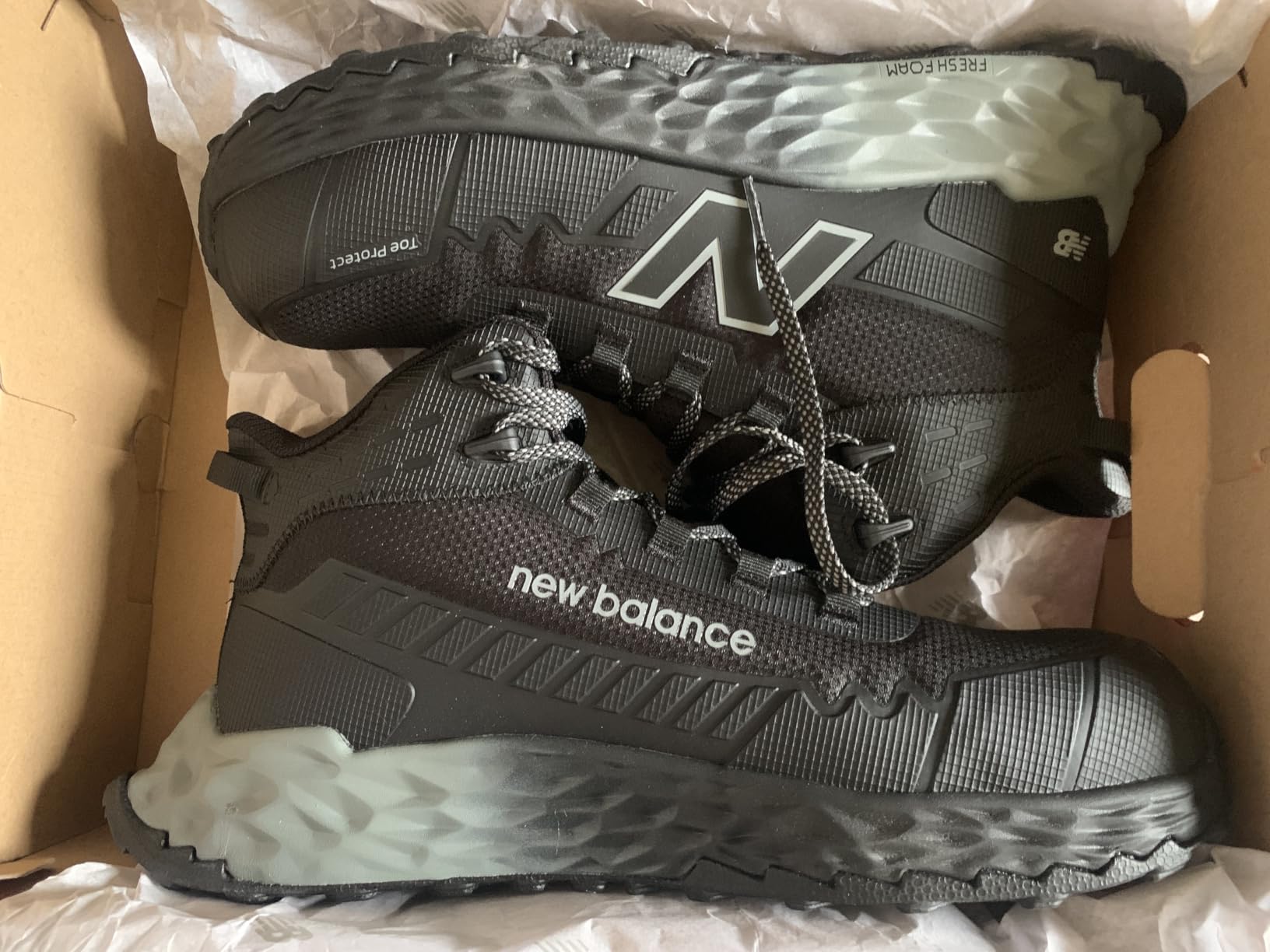 New Balance Men's Fresh Foam Cremorne Mid EH customer photo 1