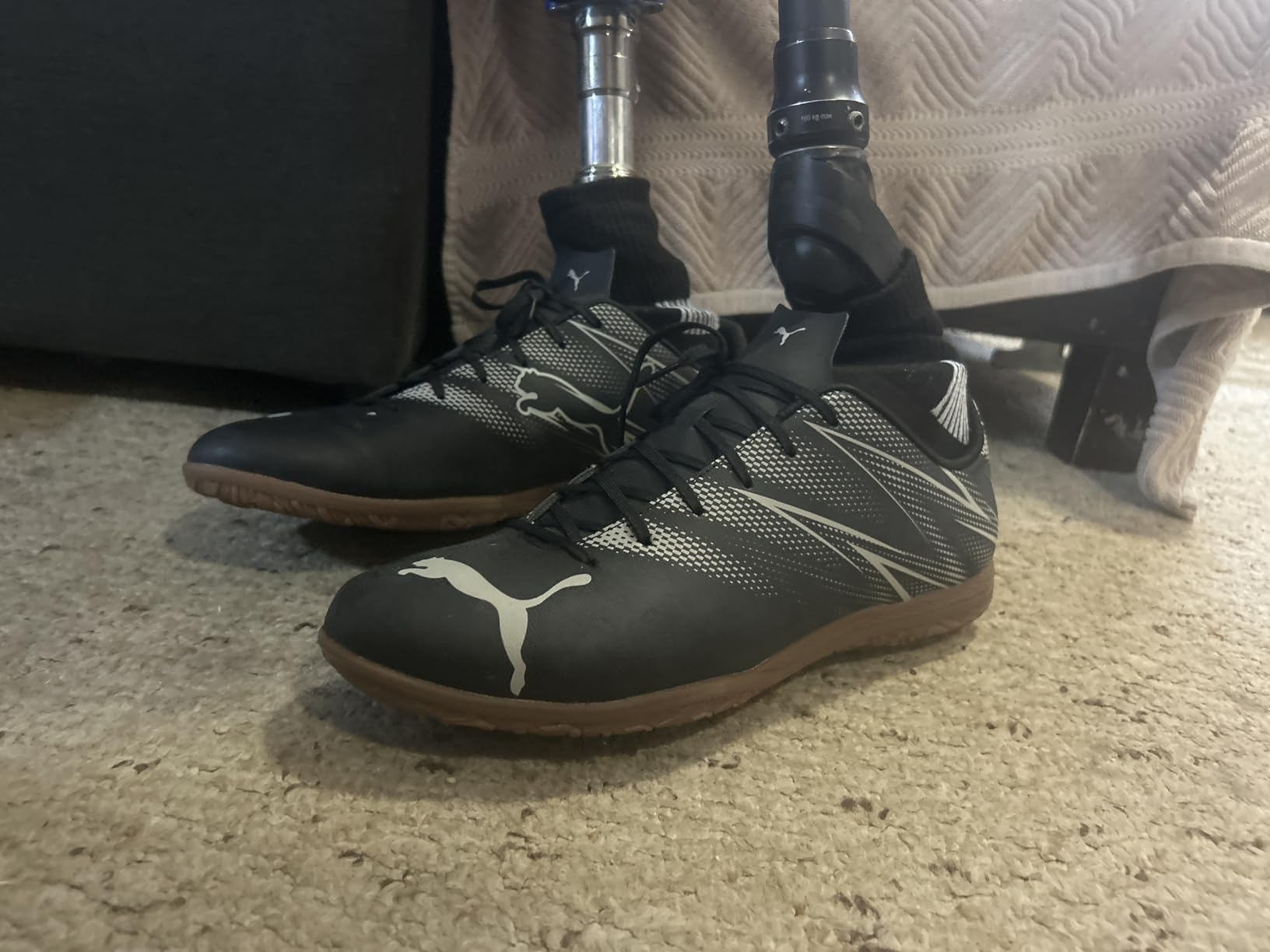 Puma Mens Attacanto Indoor Trainer Soccer Shoe customer photo 2