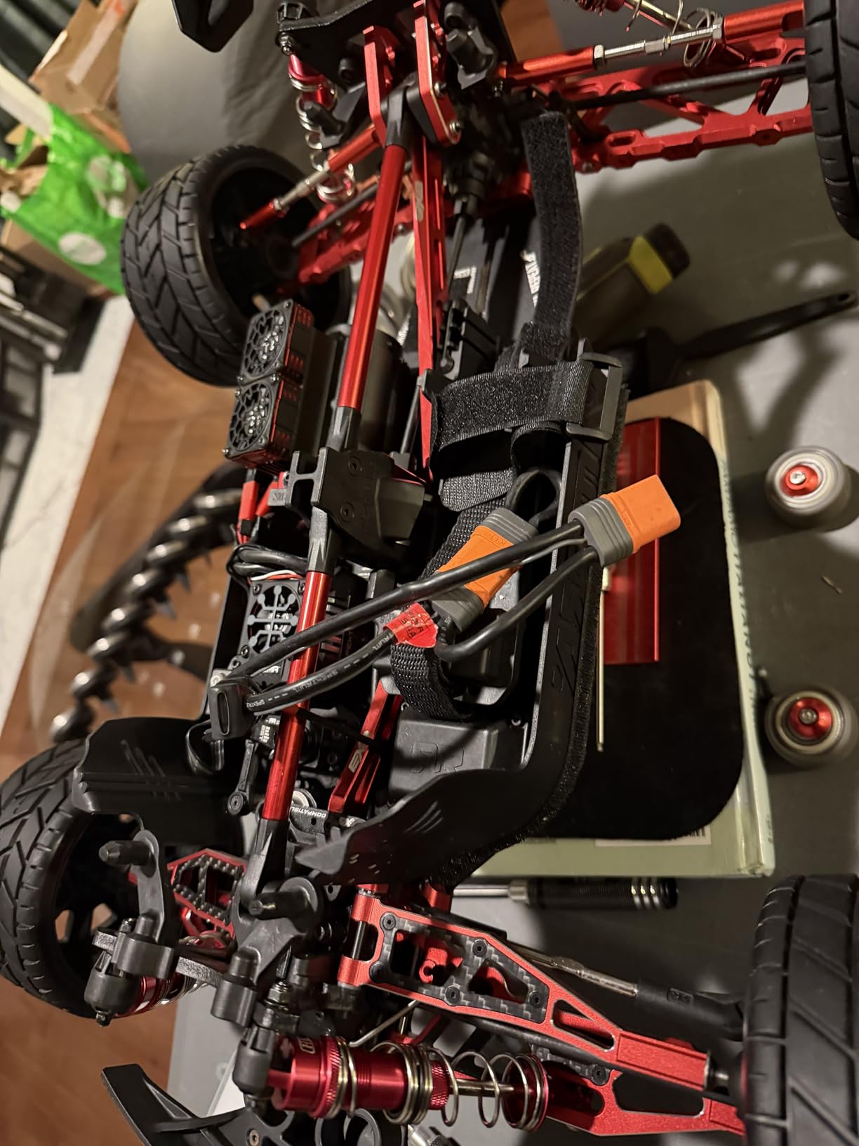 ARRMA Kraton 4X4 6S BLX Brushless V6 Speed Truck RTR, Blue/Pink, ARA8608V6T2 customer photo 2