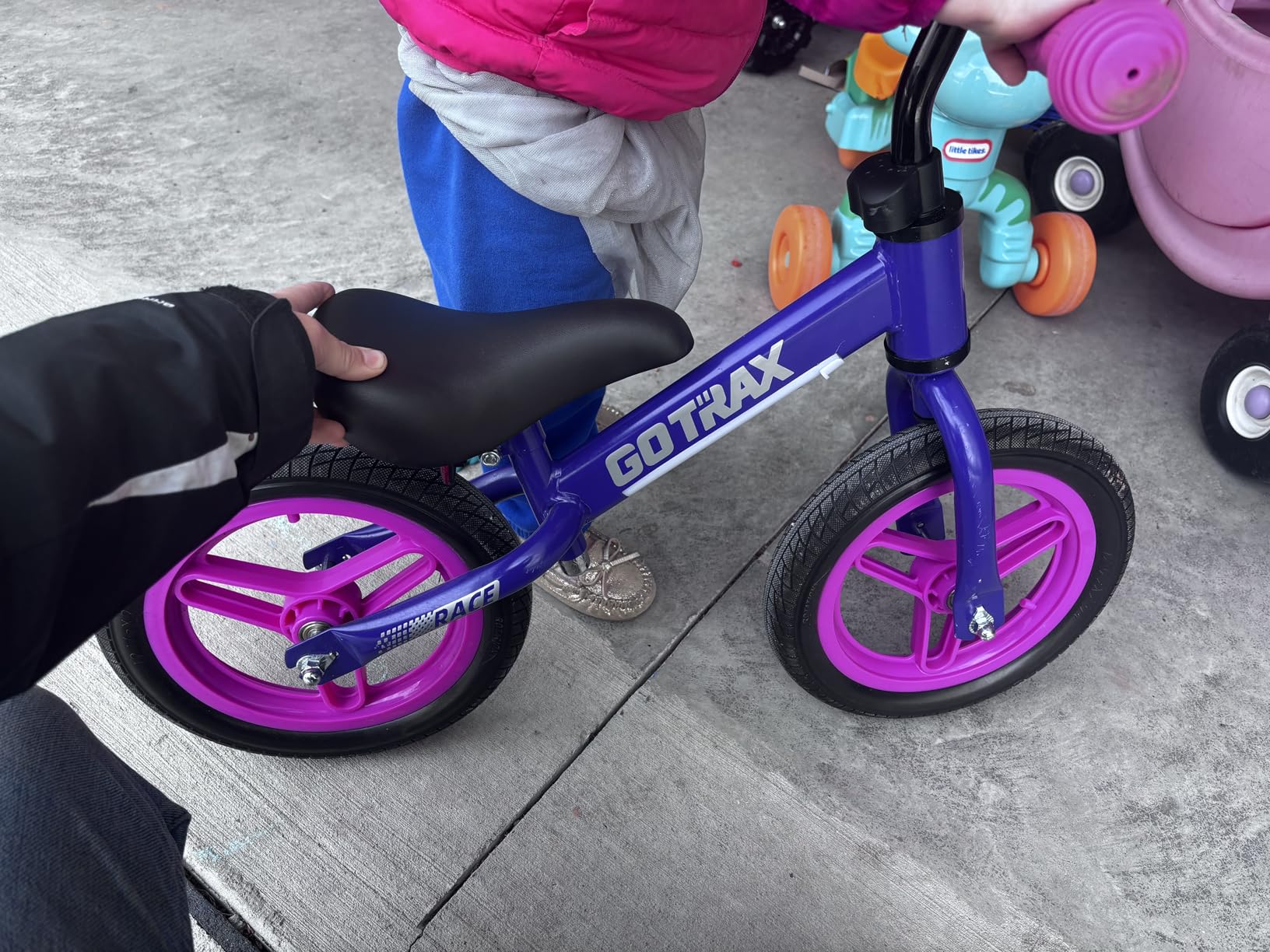 Gotrax KS12 Balance Bike for 2-5, 12 Inch Toddlers Push Bike with LED Light customer photo 1