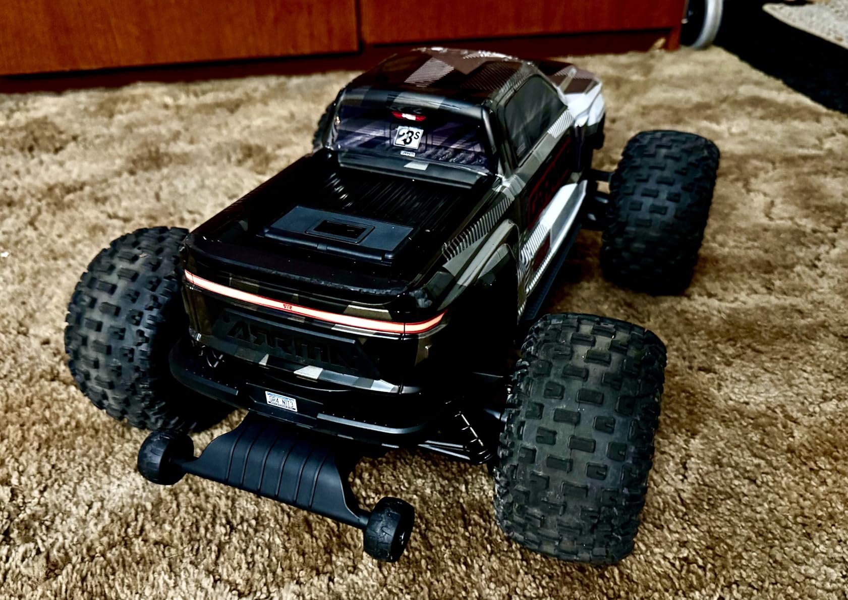 ARRMA Granite 4X4 223S BLX Brushless Monster Truck RTR, Blue, ARA4302V4T1 customer photo 2