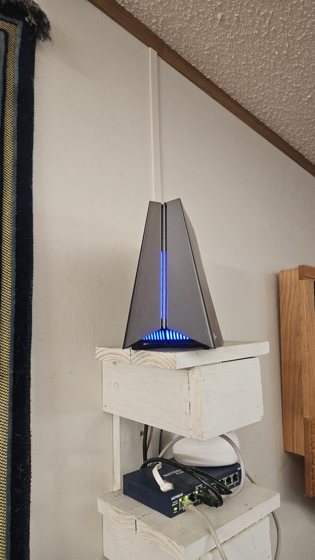 TP-Link Tri-Band BE11000 Wi-Fi 7 Gaming Router Archer GE650 | 6-Stream 11 Gbps, Game Acceleration, Dedicated Gaming Port & Panel, RGB Lighting customer photo 1