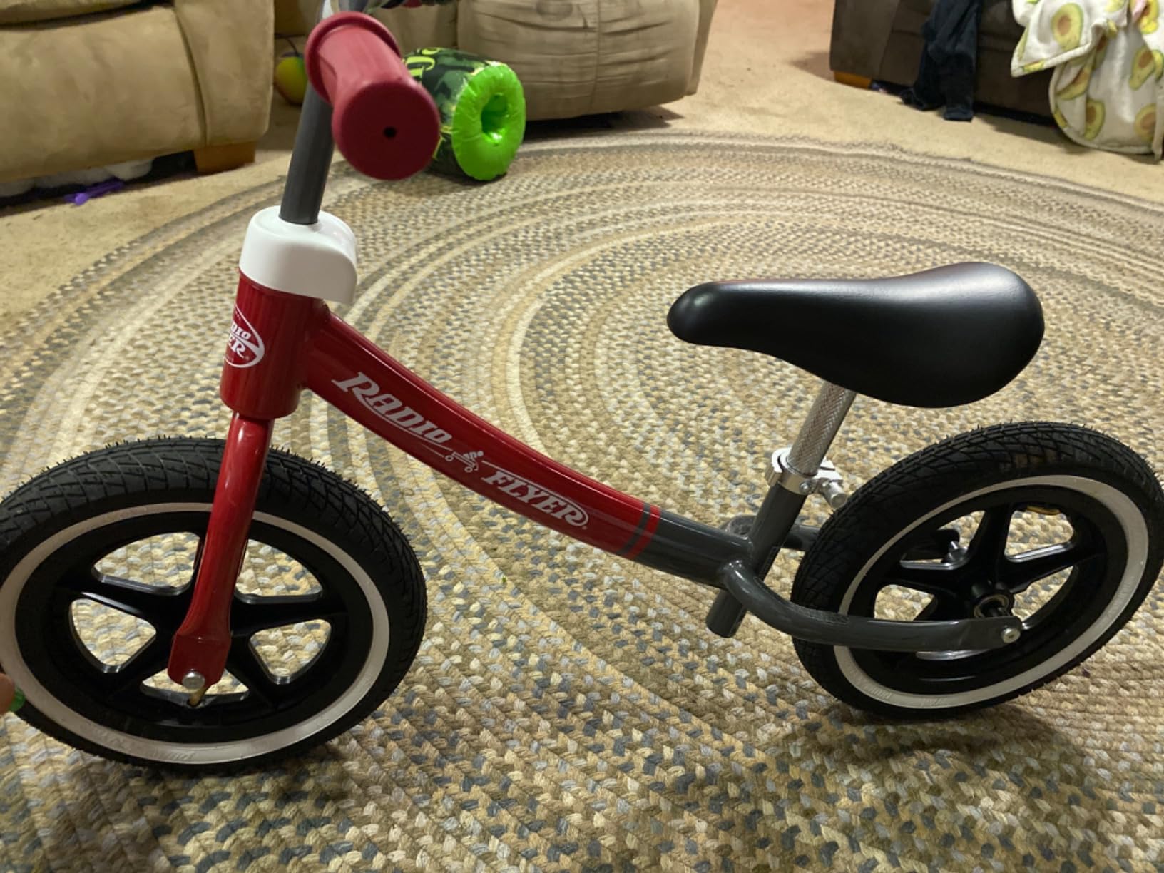 Radio Flyer Air Ride Balance Bike, Red, for Kids Ages 1.5-5 customer photo 2