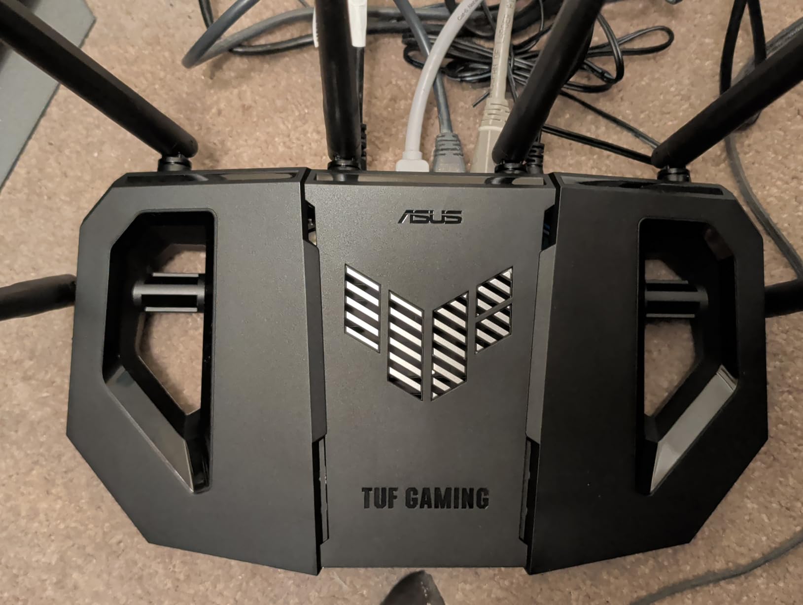 ASUS TUF Gaming BE6500 WiFi 7 Router - Dual-Band, Up to 6.5 Gbps Wireless, Game Accelerator, Multi-Link Operation (MLO), (x4) 2.5GbE Ports customer photo 2