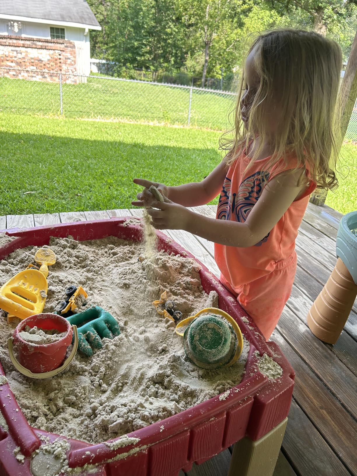 Step2 Naturally Playful Sand Table, Kids Sand Activity Sensory Table, 5 Piece Accessory Kit, Toddler Summer Outdoor Toys, 2+ Years Old customer photo 1