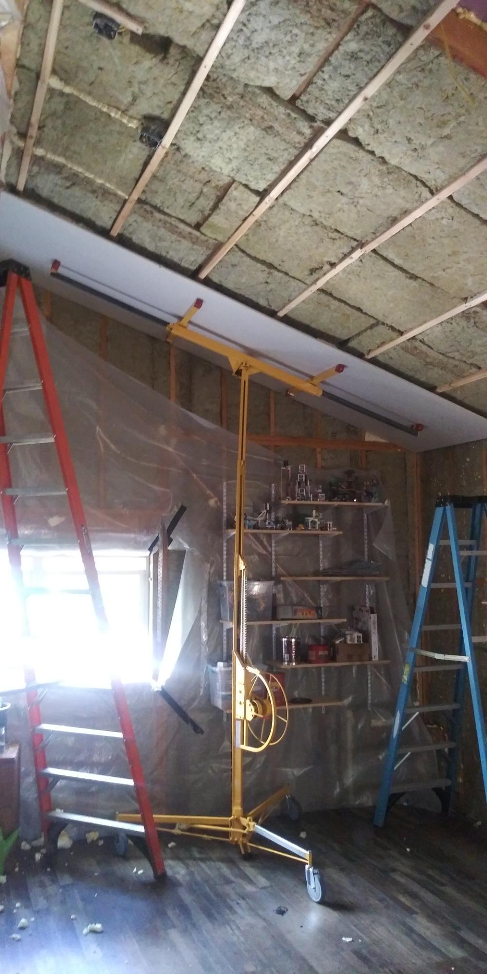 Panellift The Original Drywall Lift 439, Professional-Grade Chain-Drive Sheetrock Hoist for Walls and Ceilings, 14 ft 5 in Max Lift, 200 lb Capacity customer photo 1