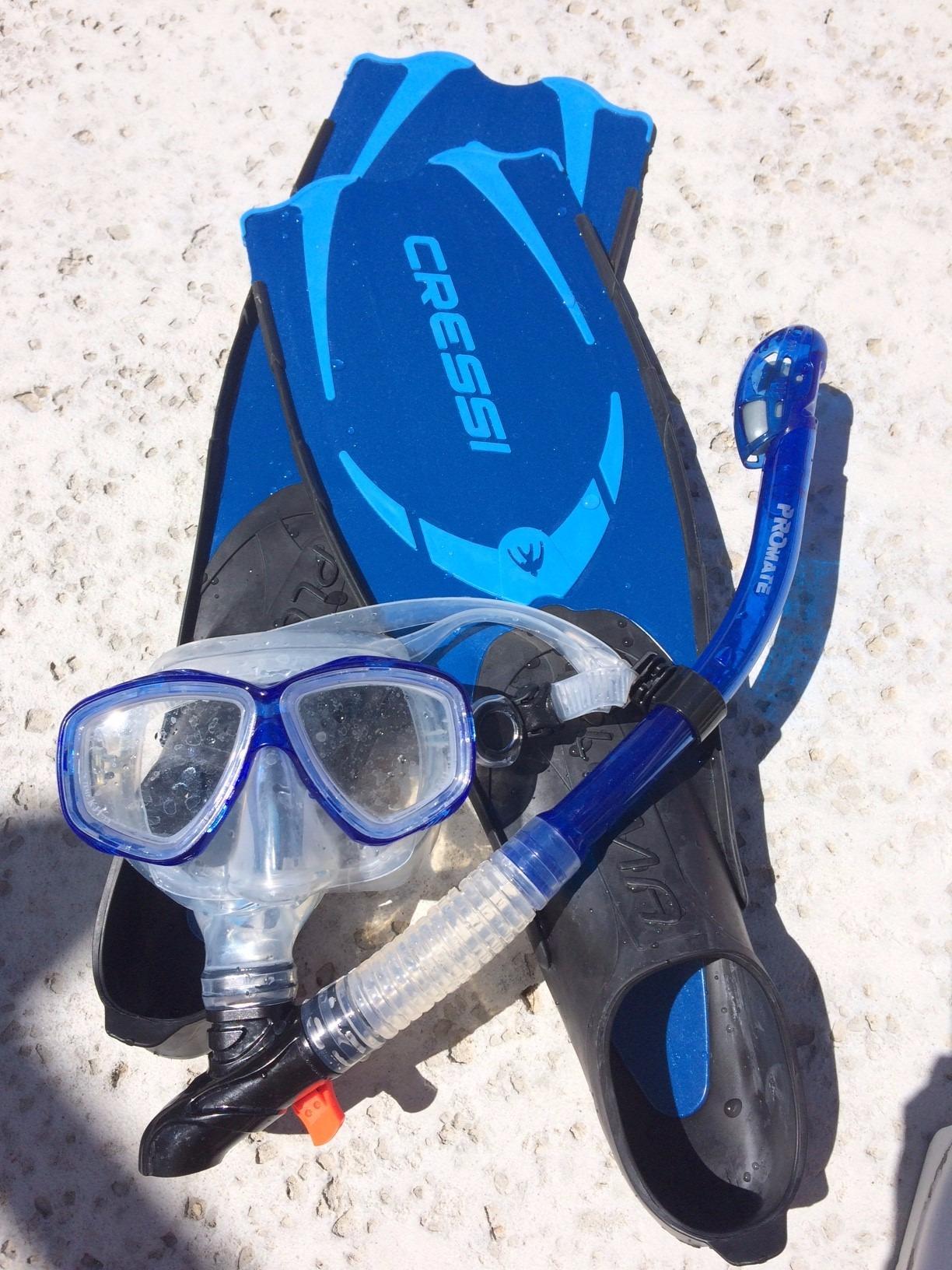 Cressi Adult Snorkeling Full Foot Pocket Fins Made with Advanced Technology - Pluma: Made in Italy customer photo 2