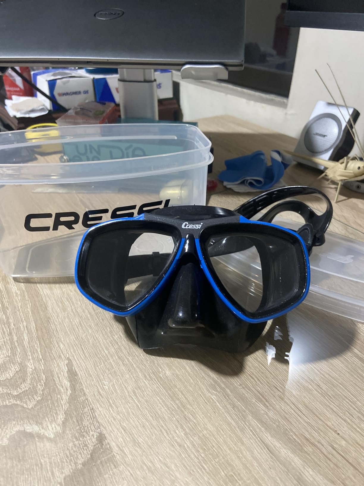 Cressi First Dive Mask with Inclined Lenses for Scuba Diving - Optical Lenses Available - Focus: Made in Italy customer photo 1