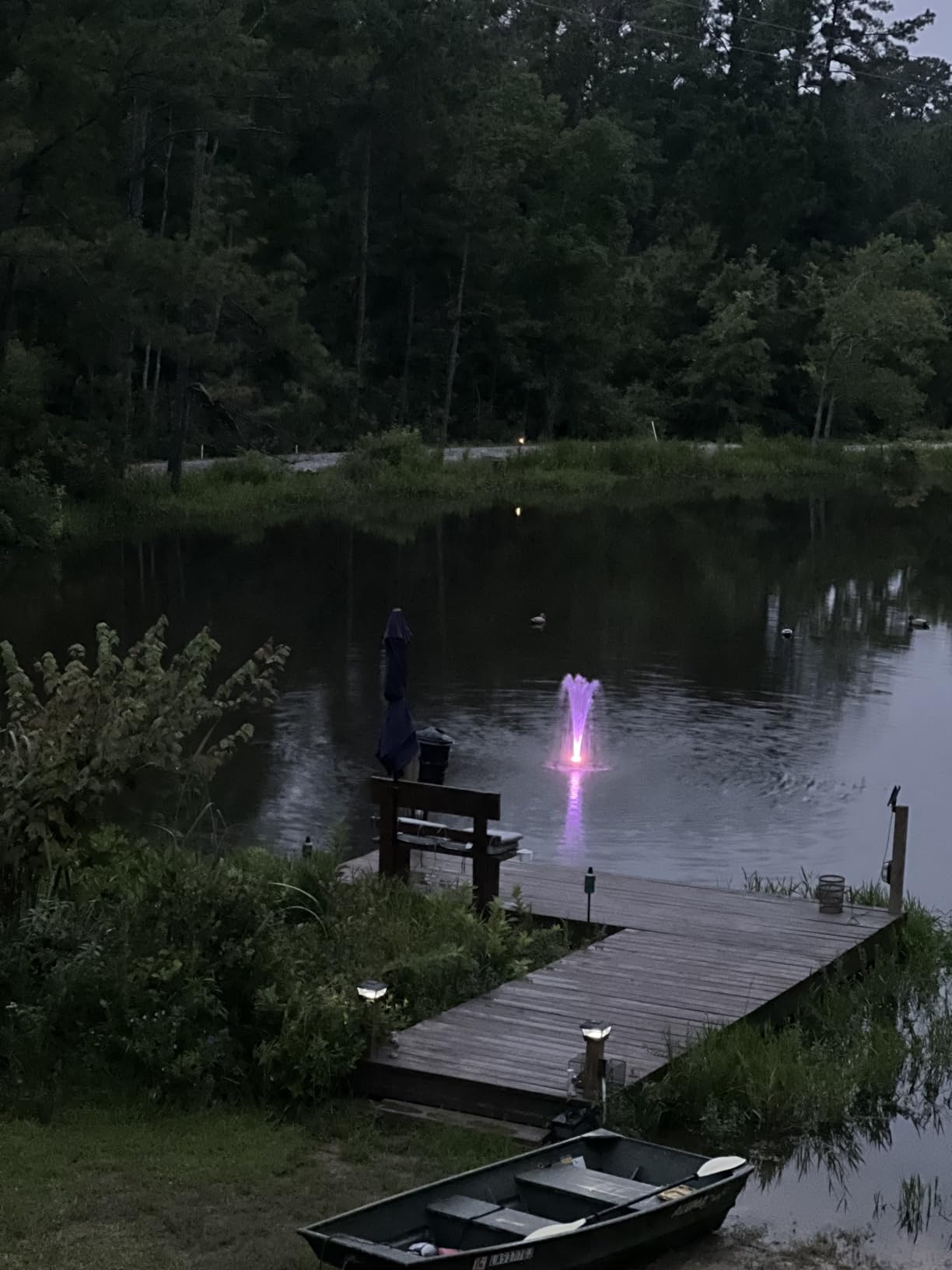 Alpine Corporation FTC102 | Floating Spray Fountain with 48 Color-Changing LED Lights & 398 GPH Pump - Decorative Outdoor Water Feature for Ponds or Pools - Black customer photo 1