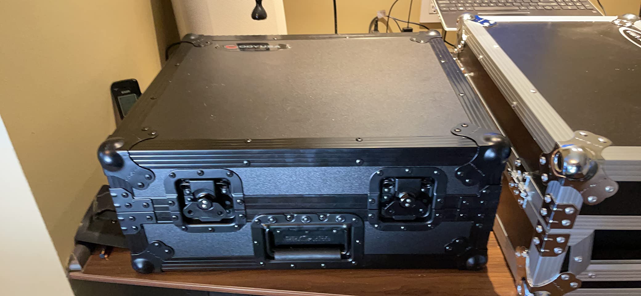 Odyssey FZ1200BL Black Label Turntable Flight Case | Protects dj record player deck, rugged touring build, snug interior fit, road-ready construction customer photo 2