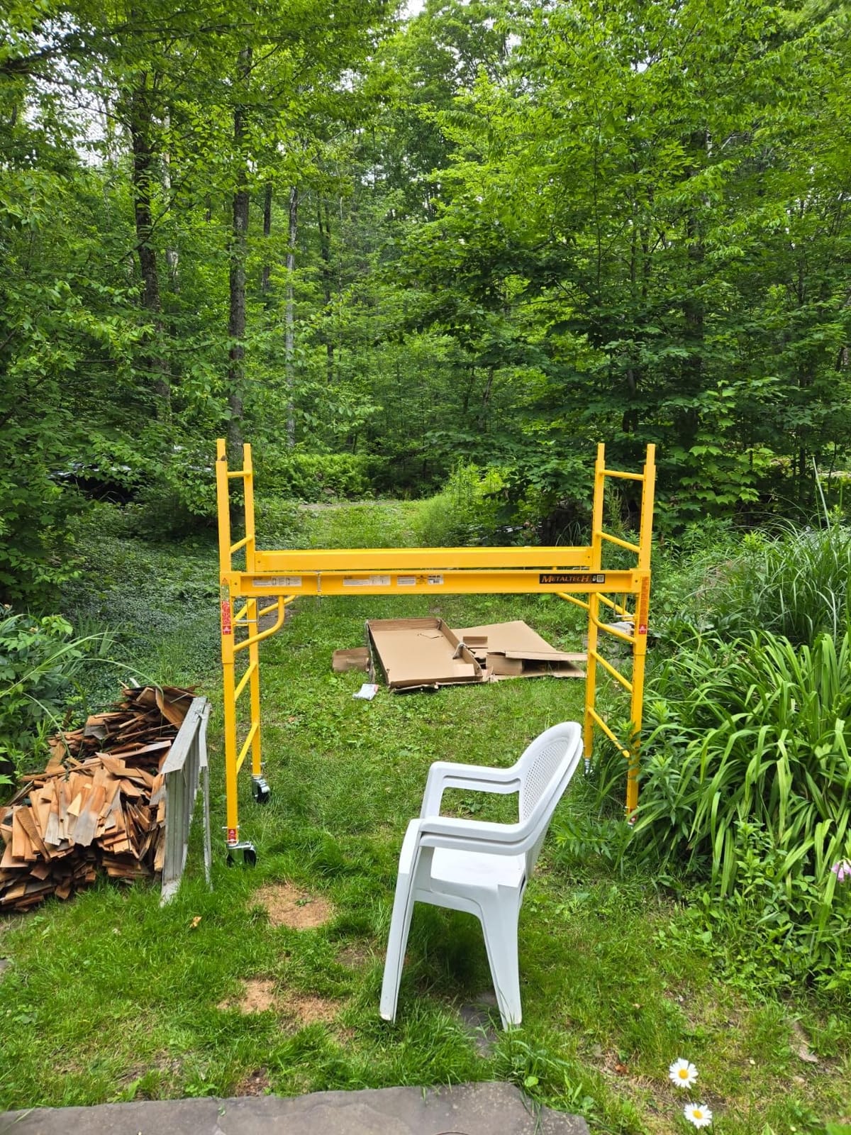 Metaltech Multipurpose 6'. Baker-Style Scaffold - 1, 000-Lb. Capacity, Steel, Model# I-CISC customer photo 2