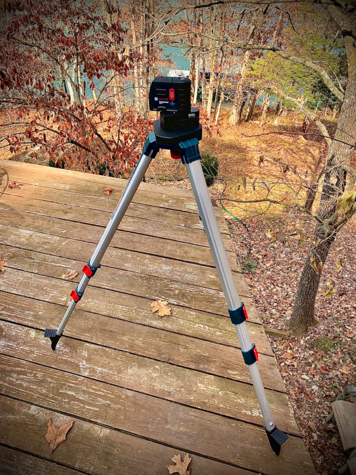 BOSCH BT300HD 110 In. Heavy-Duty Aluminum Elevator Tripod customer photo 2